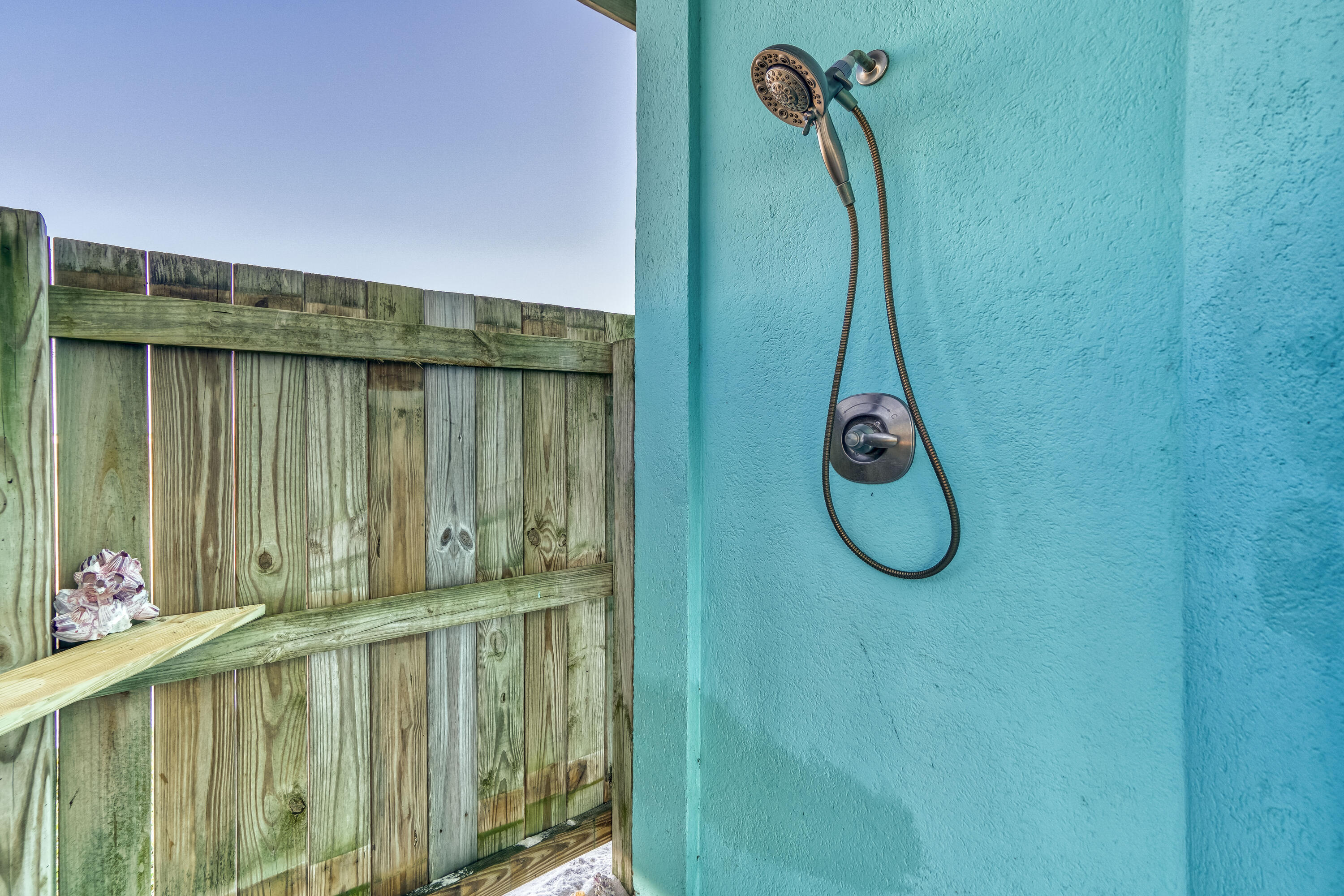 CARIBBEAN ISLES - Residential