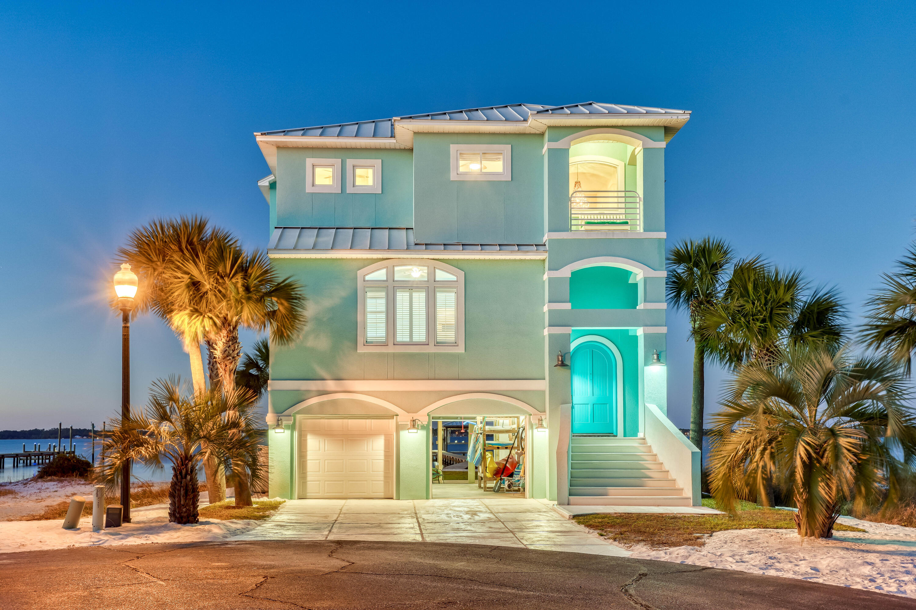 CARIBBEAN ISLES - Residential