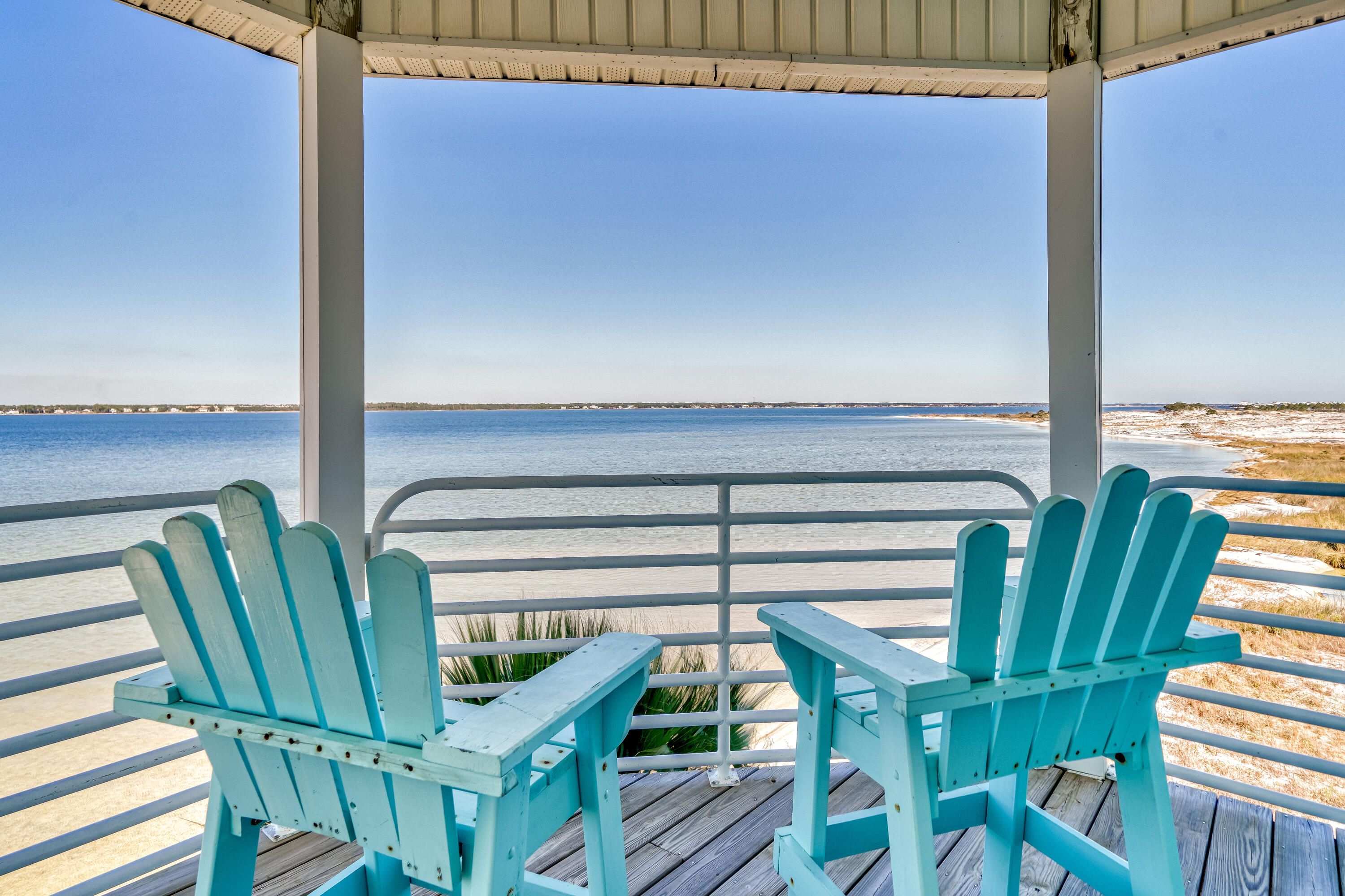 CARIBBEAN ISLES - Residential