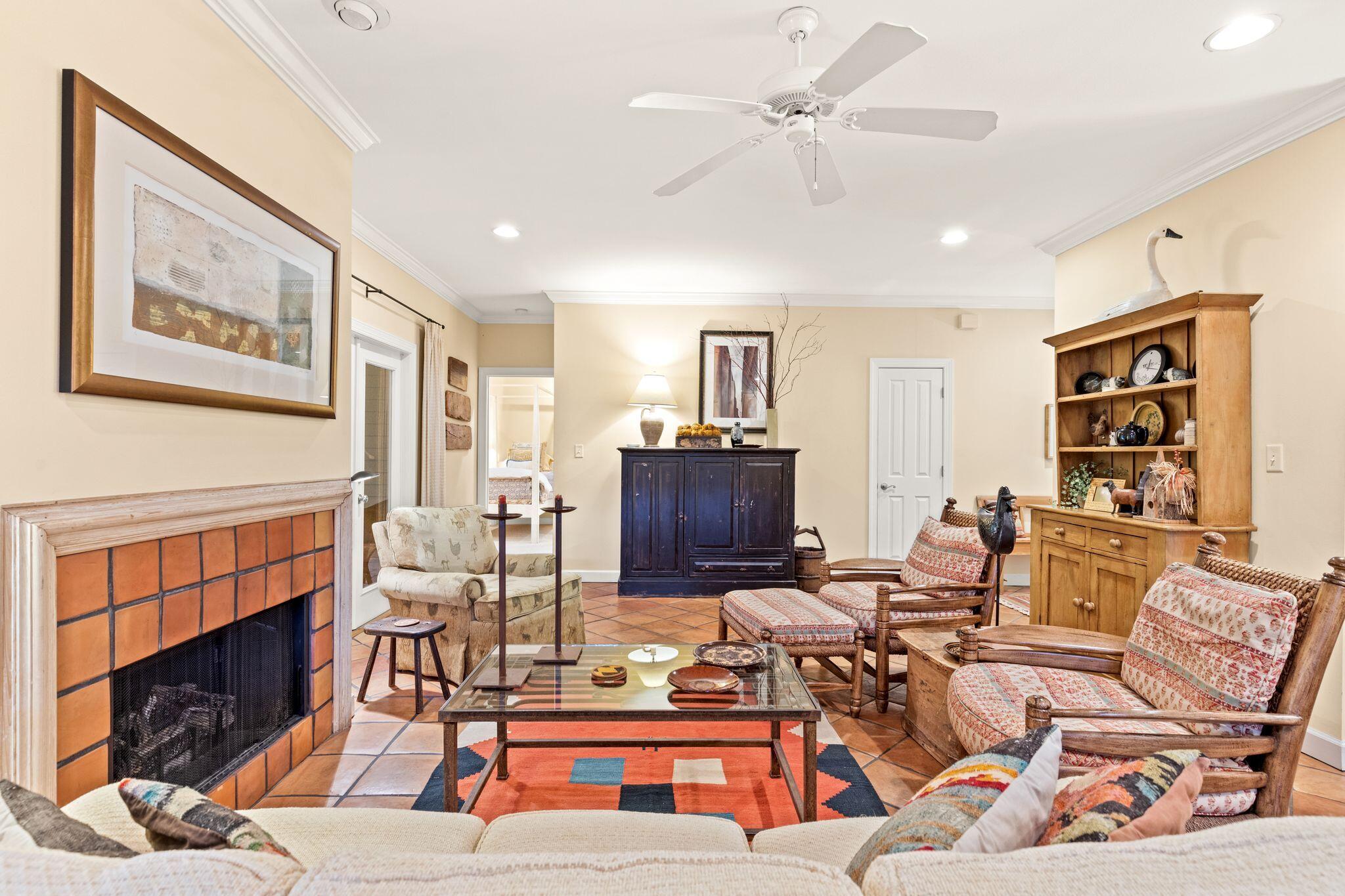 PRESTWICK PLACE - Residential