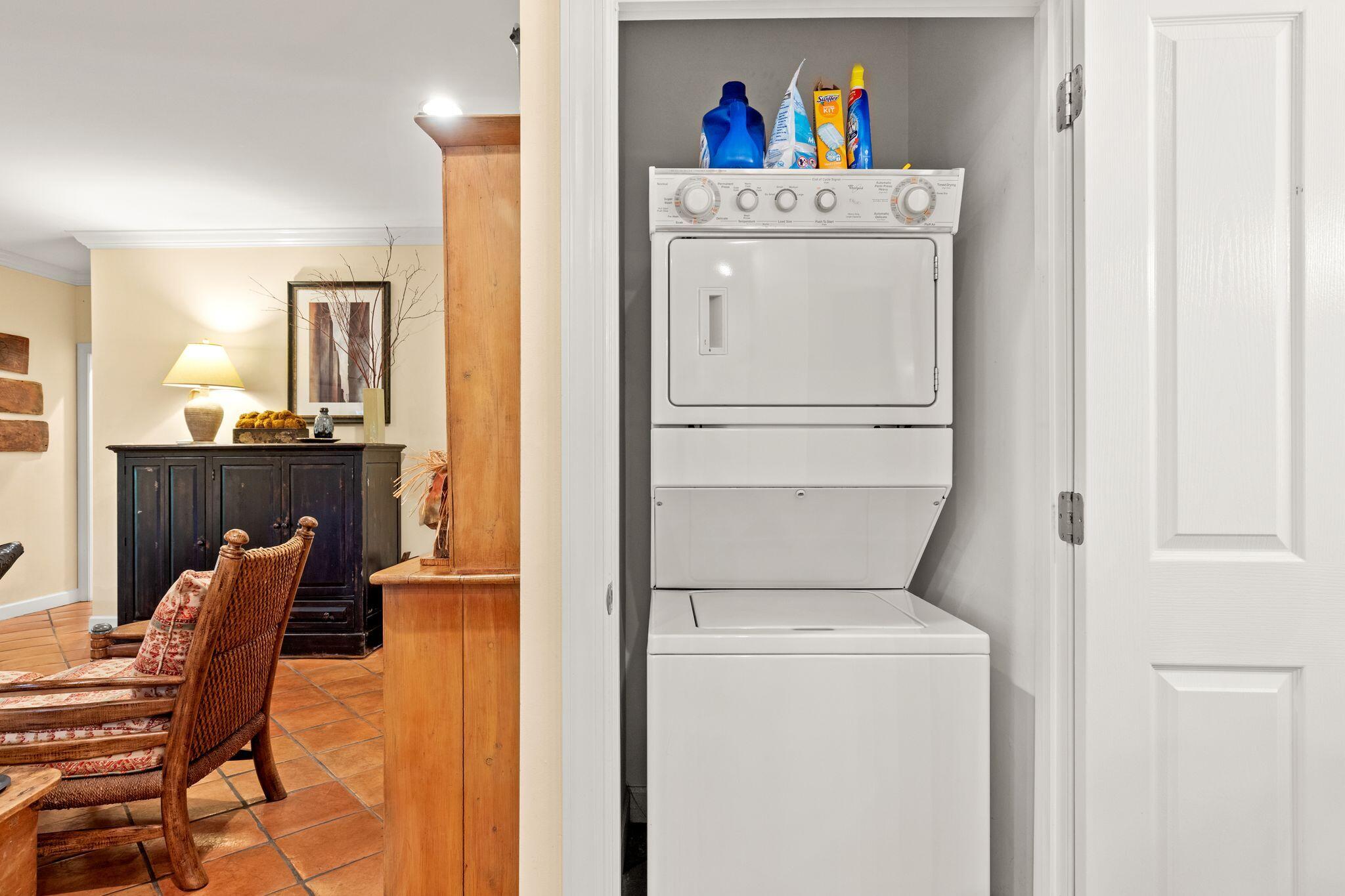 PRESTWICK PLACE - Residential