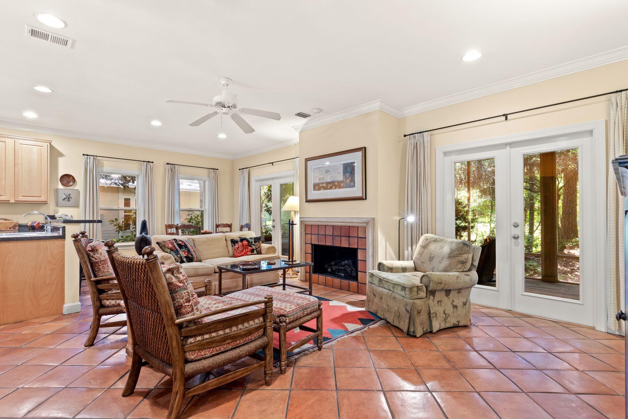 PRESTWICK PLACE - Residential