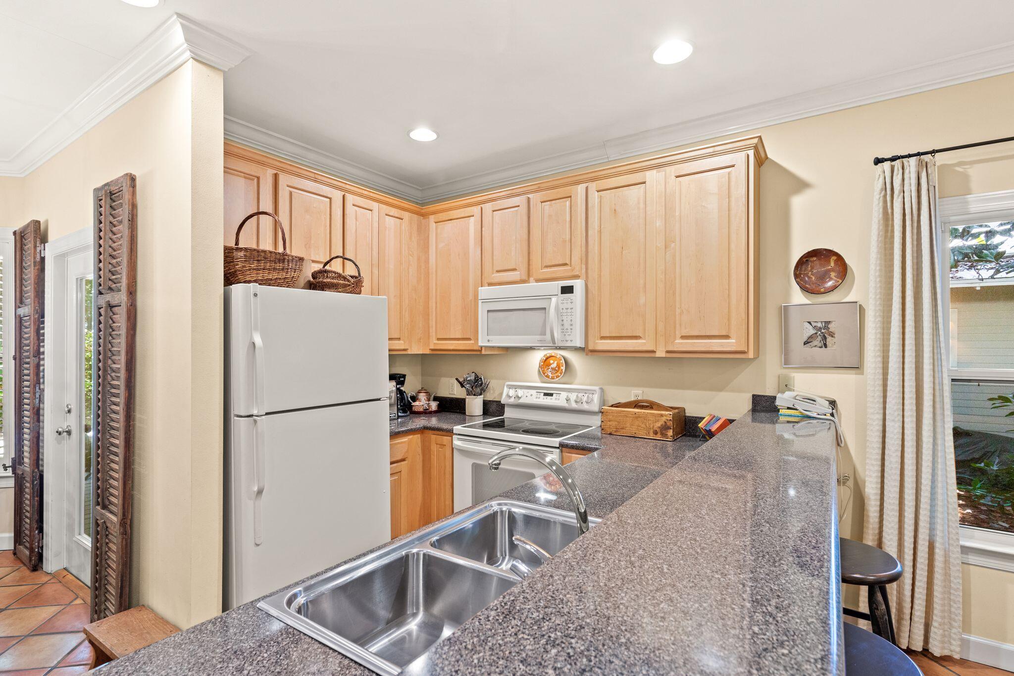 PRESTWICK PLACE - Residential