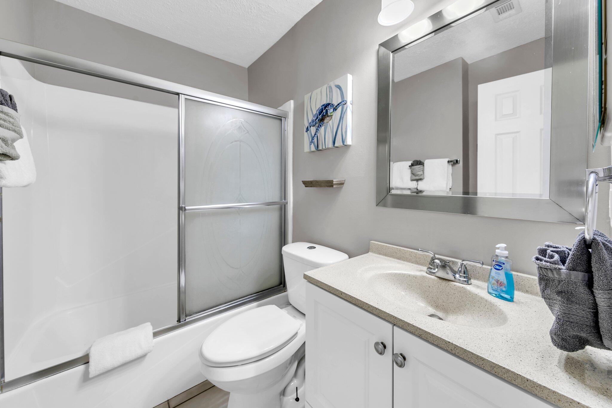 LAKESIDE CONDO AT BLUEWATER BAY - Residential