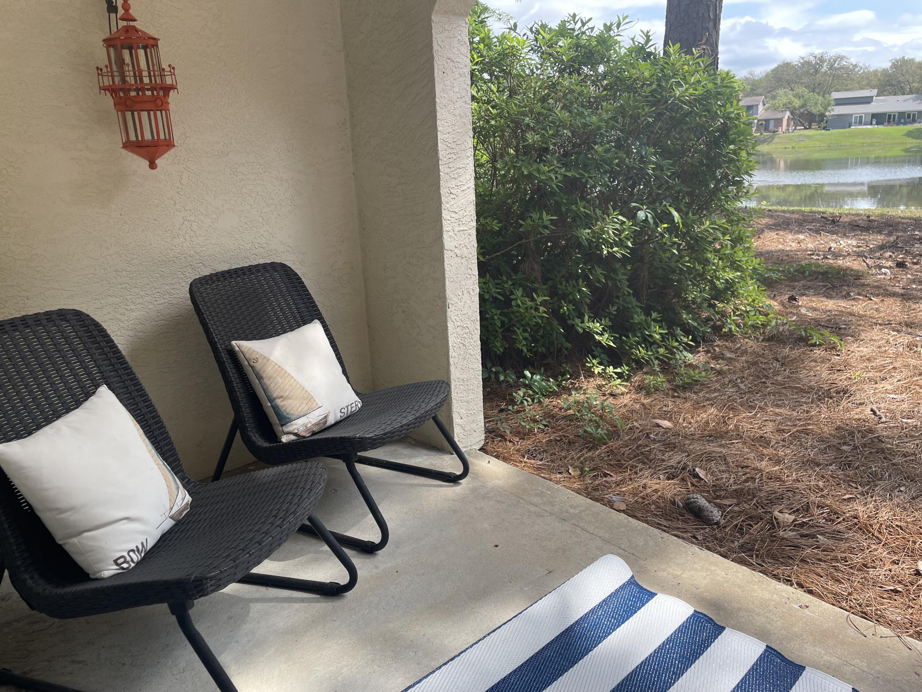 LAKESIDE CONDO AT BLUEWATER BAY - Residential