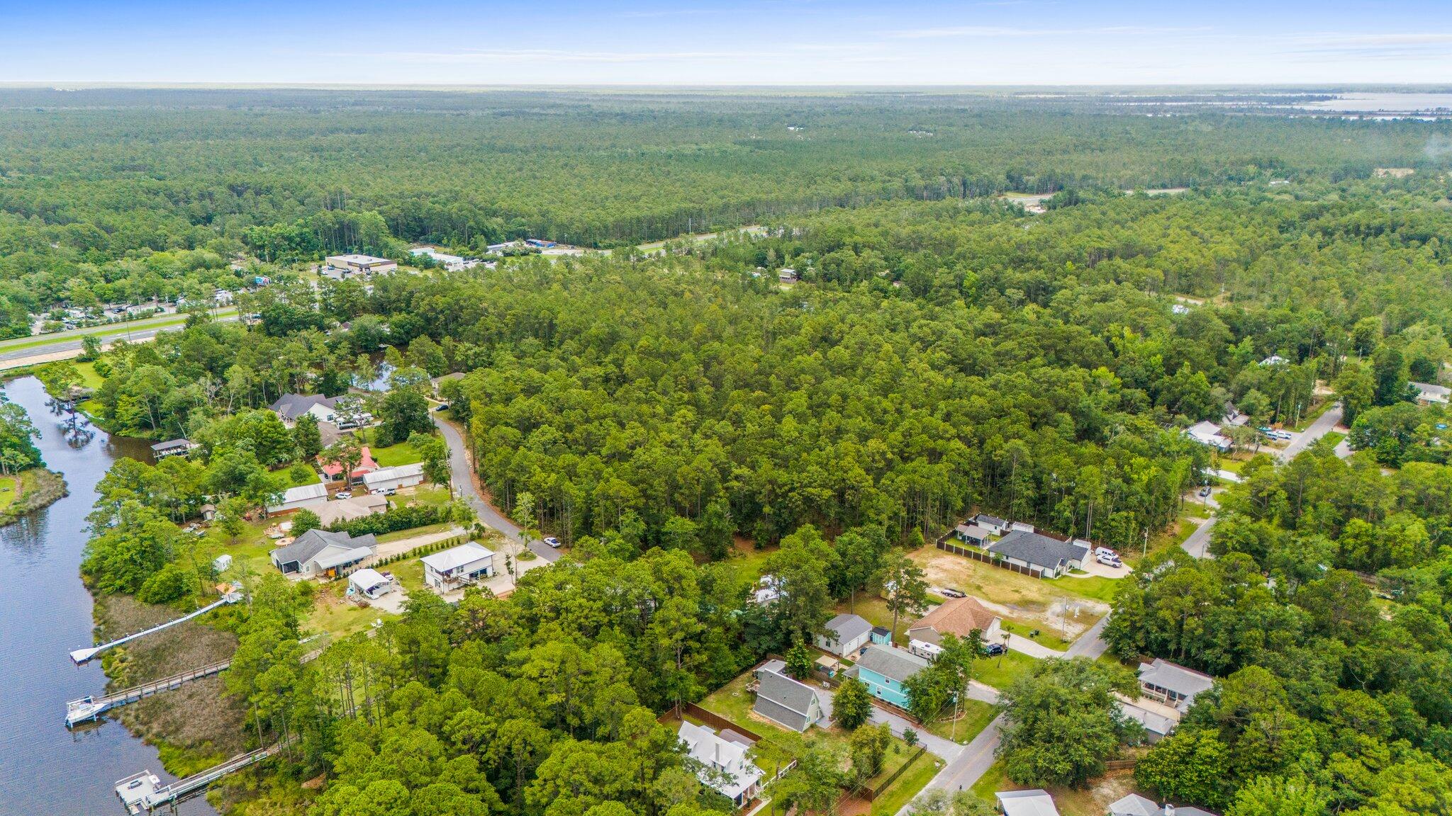 EMERALD SHORES - Residential