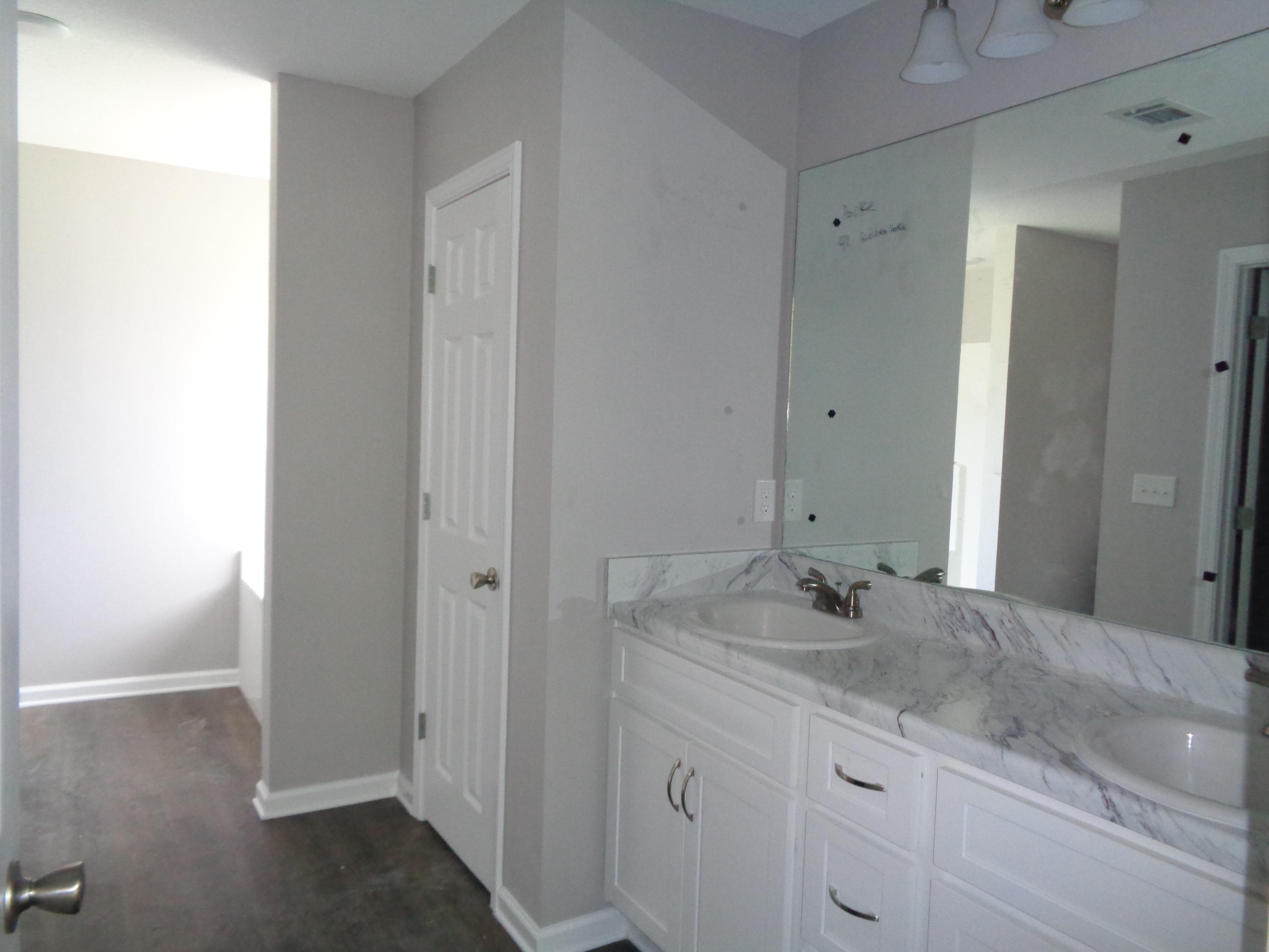 HIDDEN LAKES ESTATES - Residential