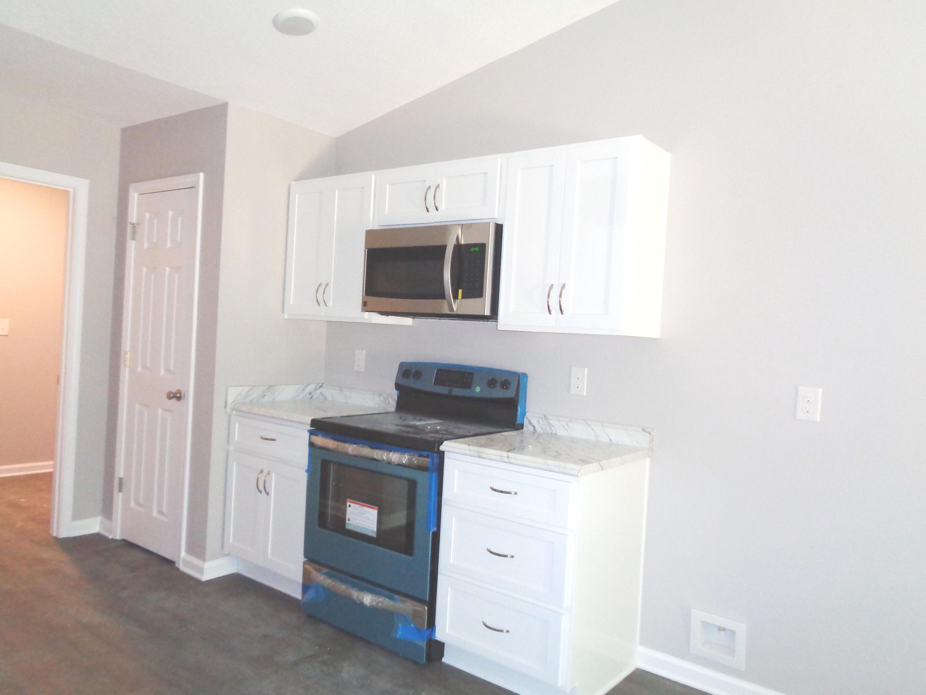 HIDDEN LAKES ESTATES - Residential