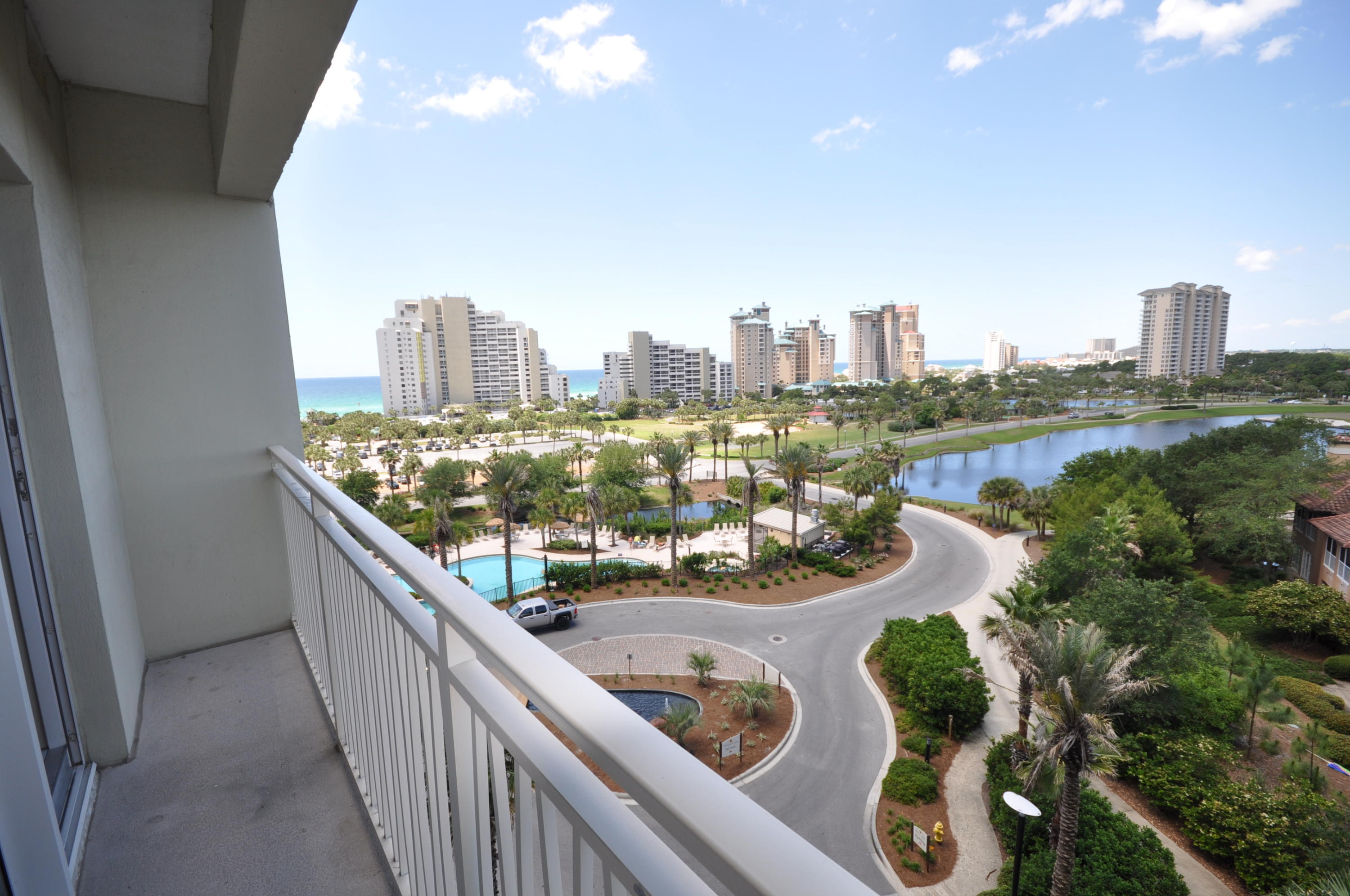 LUAU I - Residential