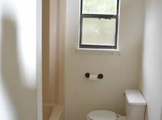 LIVE OAK - Residential Lease