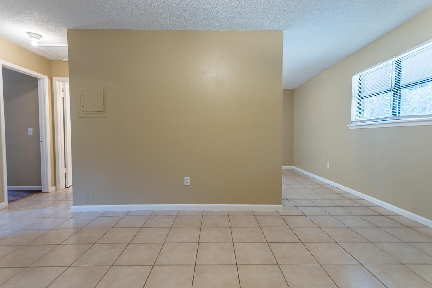 LIVE OAK - Residential Lease