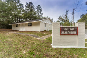 LIVE OAK - Residential Lease