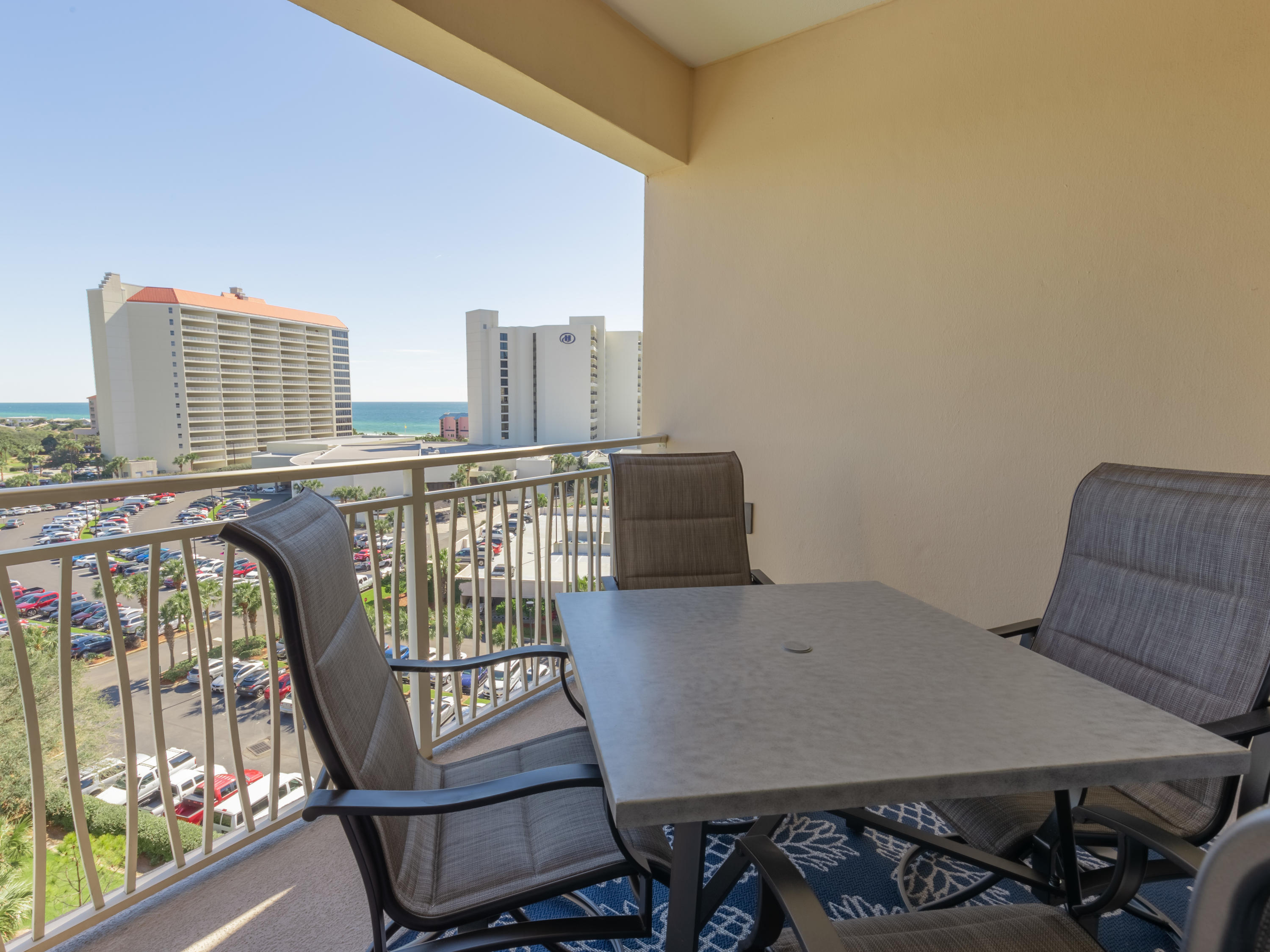 LUAU II - Residential