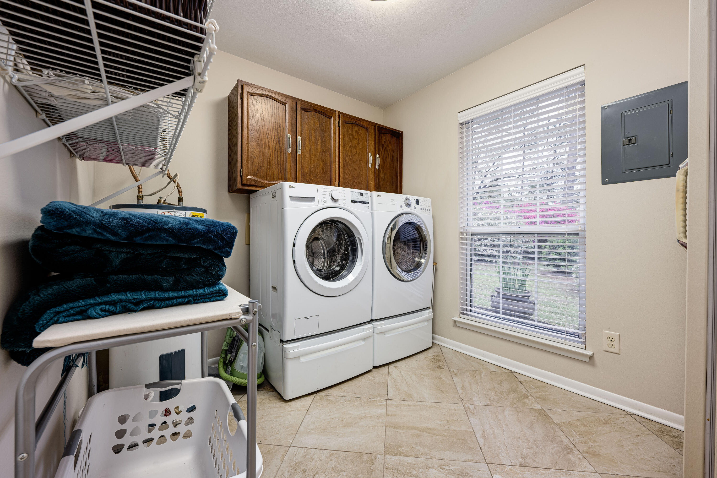 LE CHATEAU - Residential