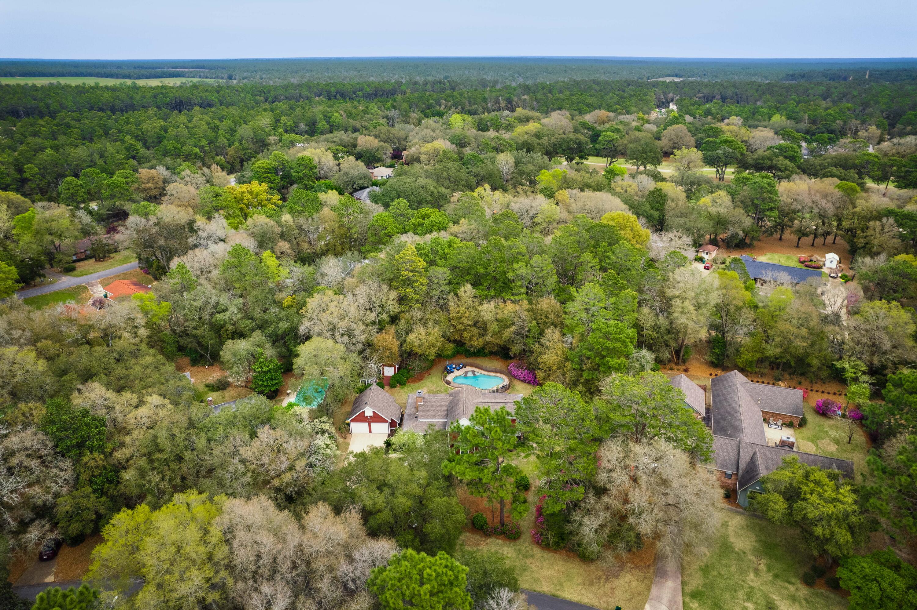 LE CHATEAU - Residential