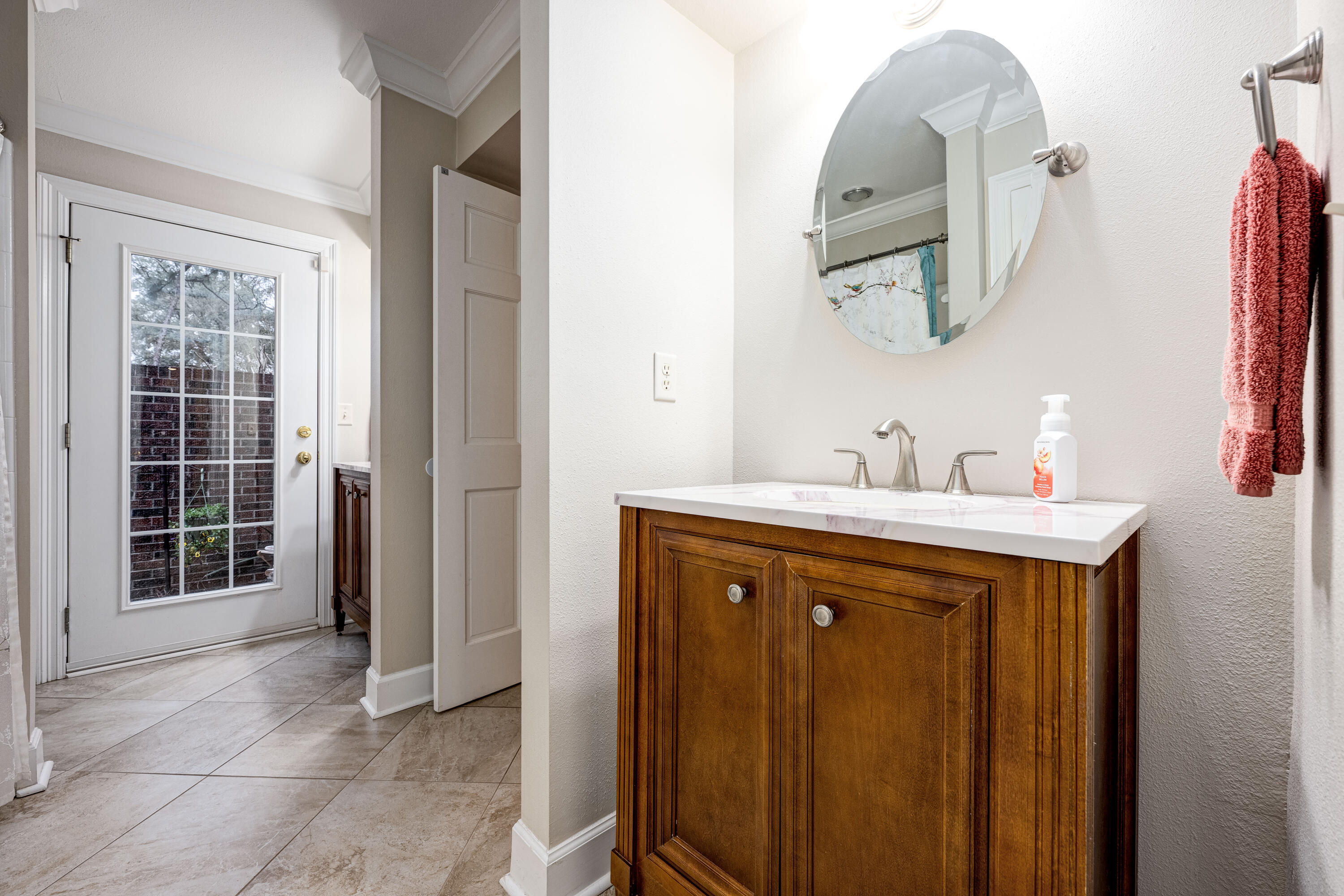 LE CHATEAU - Residential