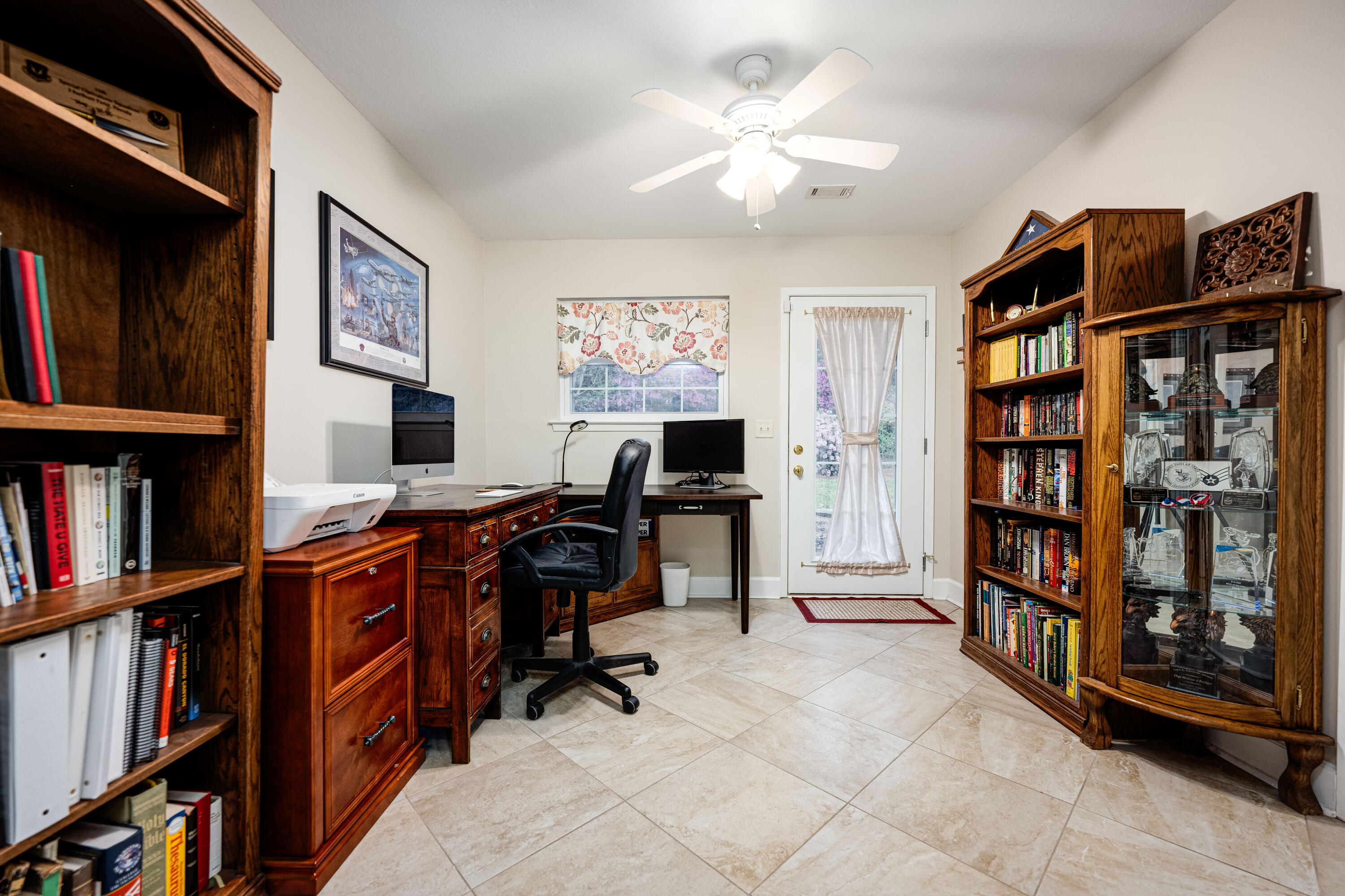 LE CHATEAU - Residential