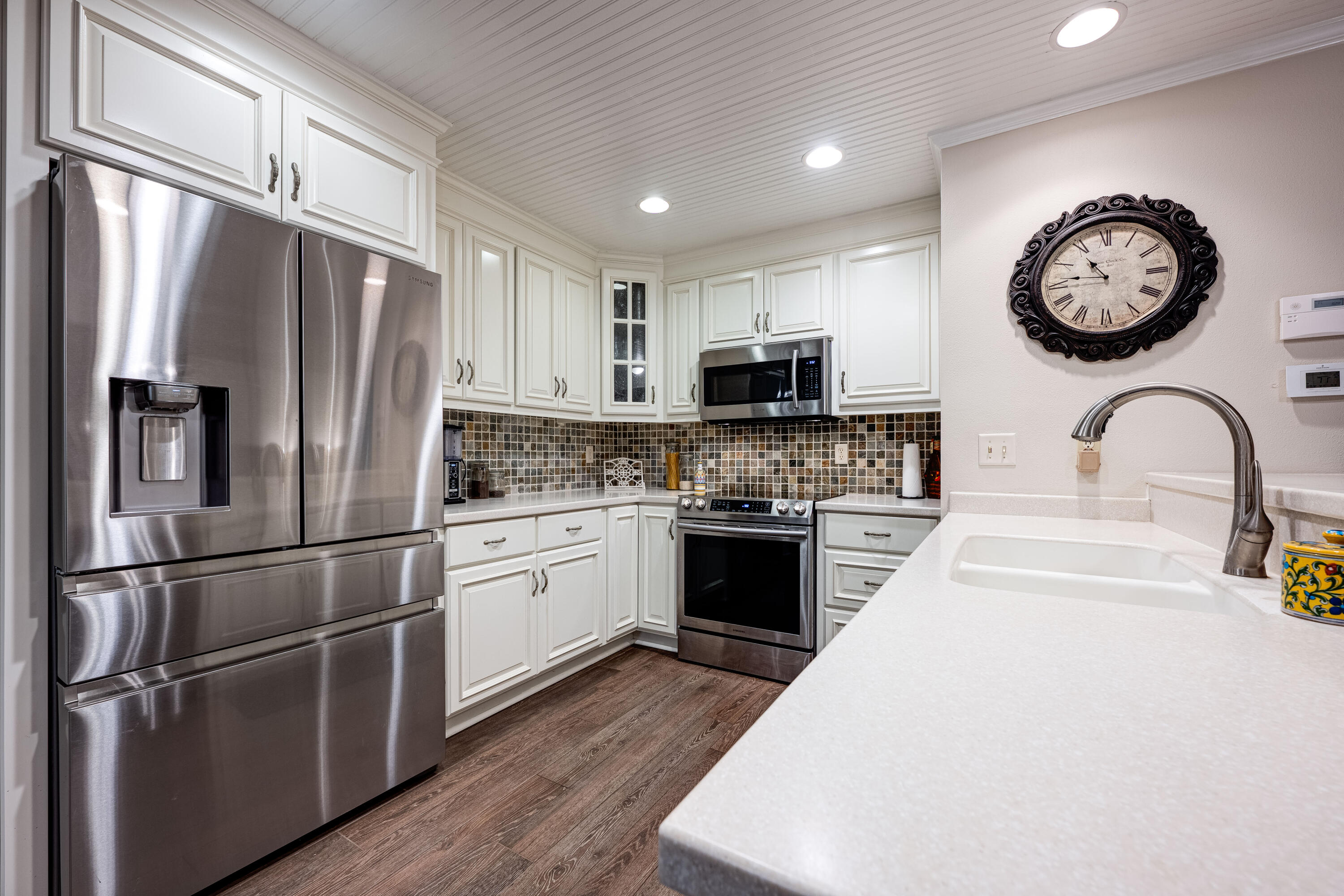 LE CHATEAU - Residential