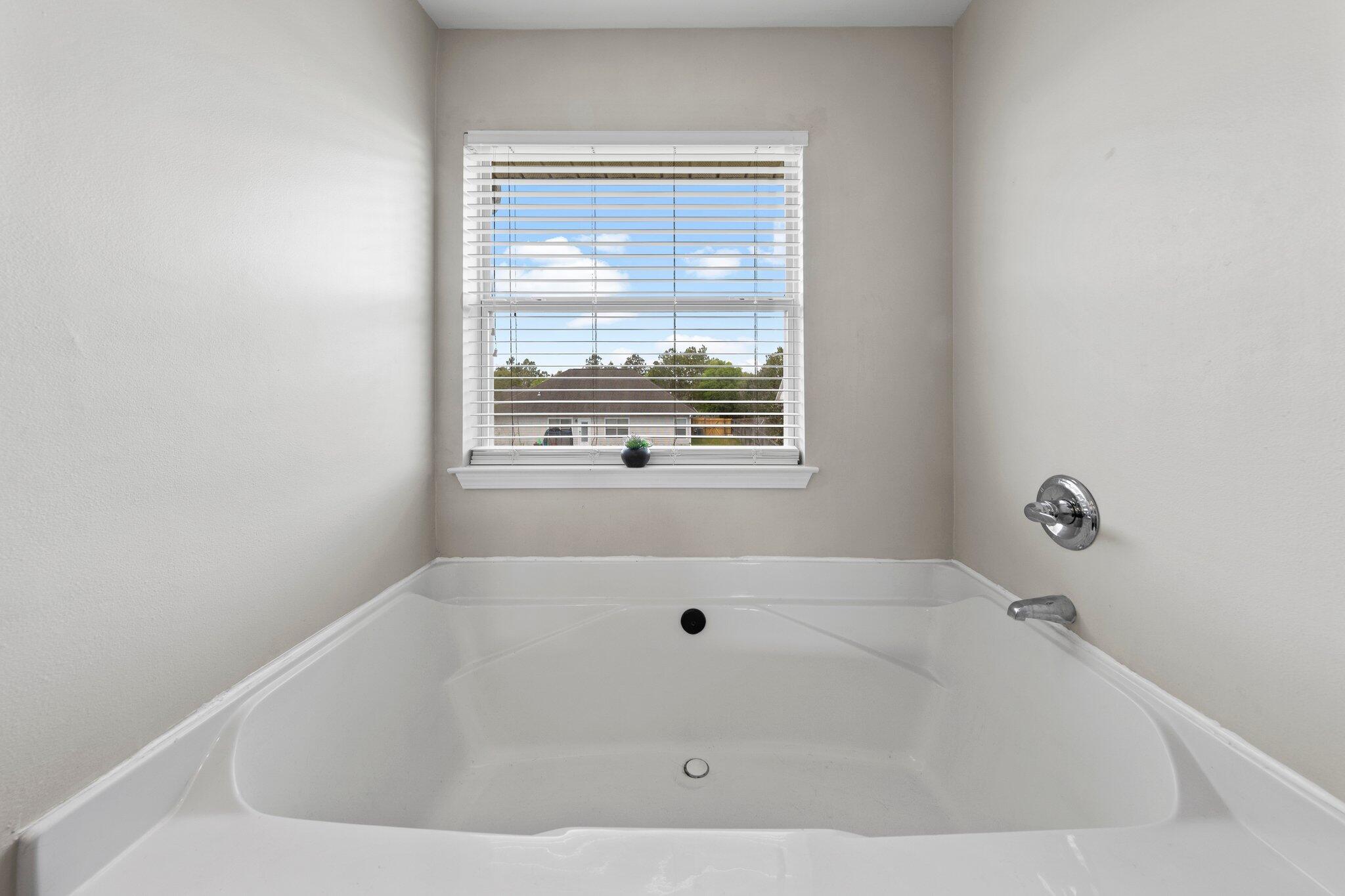 ROLLING RIDGE - Residential