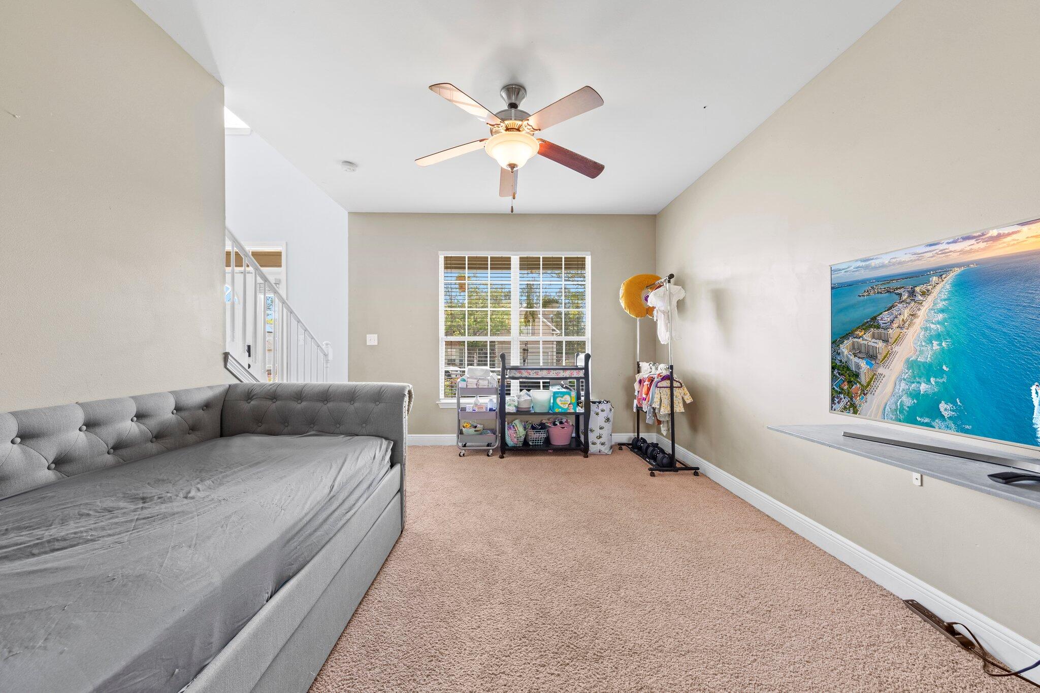 ROLLING RIDGE - Residential