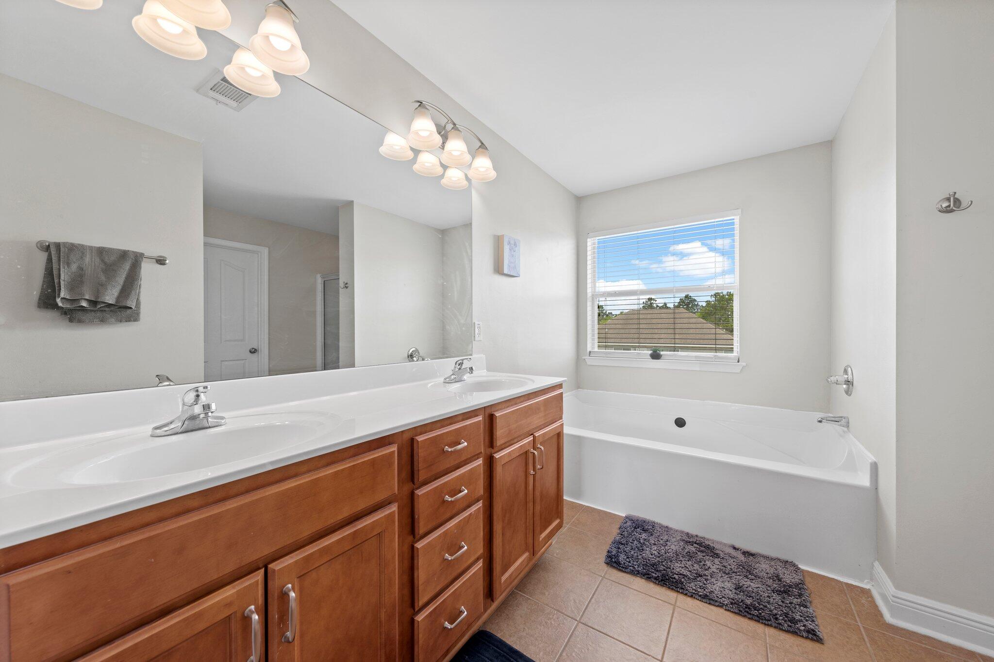 ROLLING RIDGE - Residential