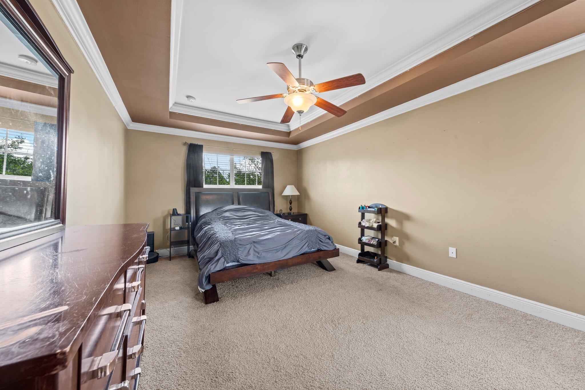 ROLLING RIDGE - Residential