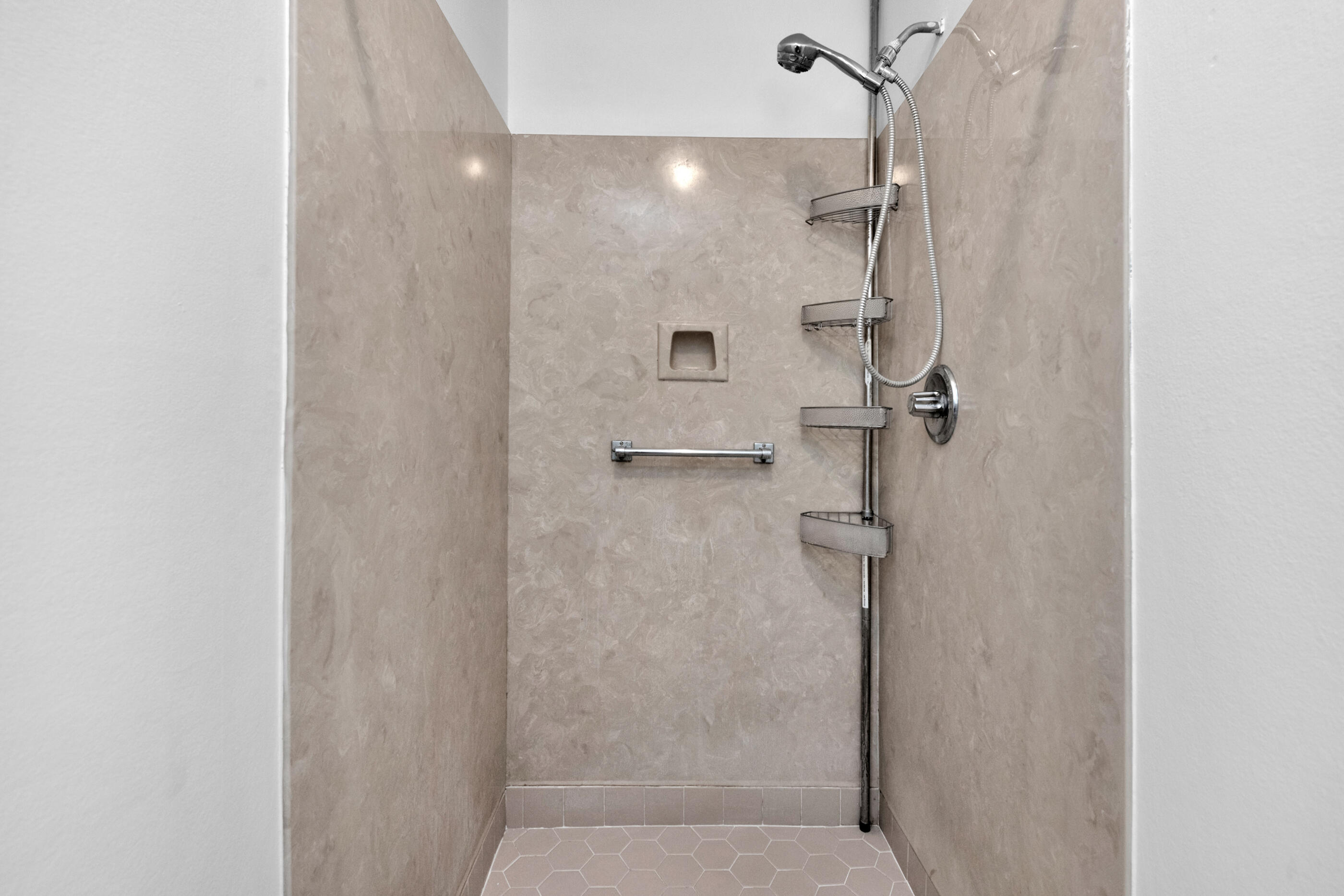 CARIBBEAN VILLAGE 1C - Residential