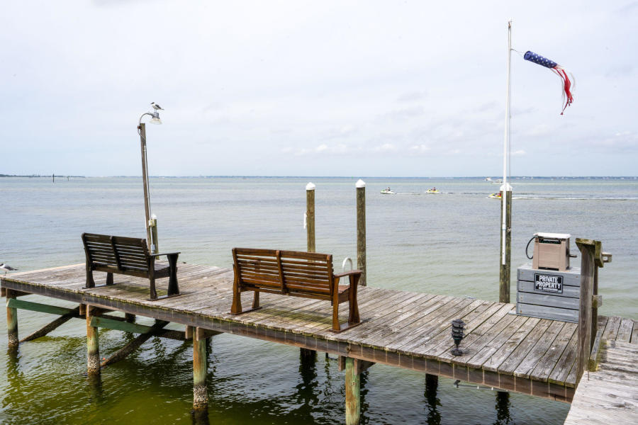 VALENCIA CONDO - Residential