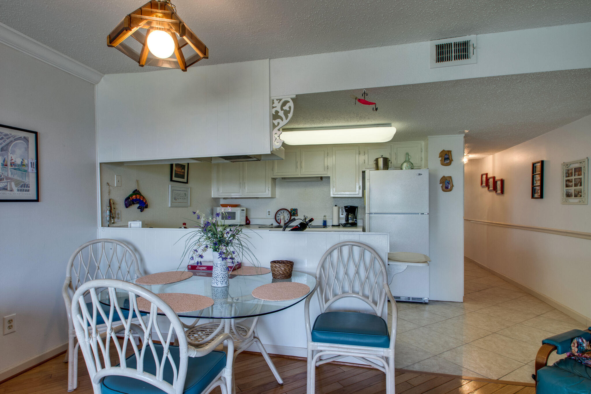 VALENCIA CONDO - Residential