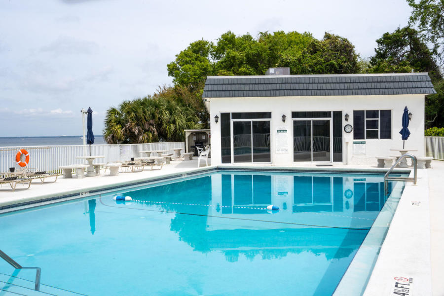 VALENCIA CONDO - Residential