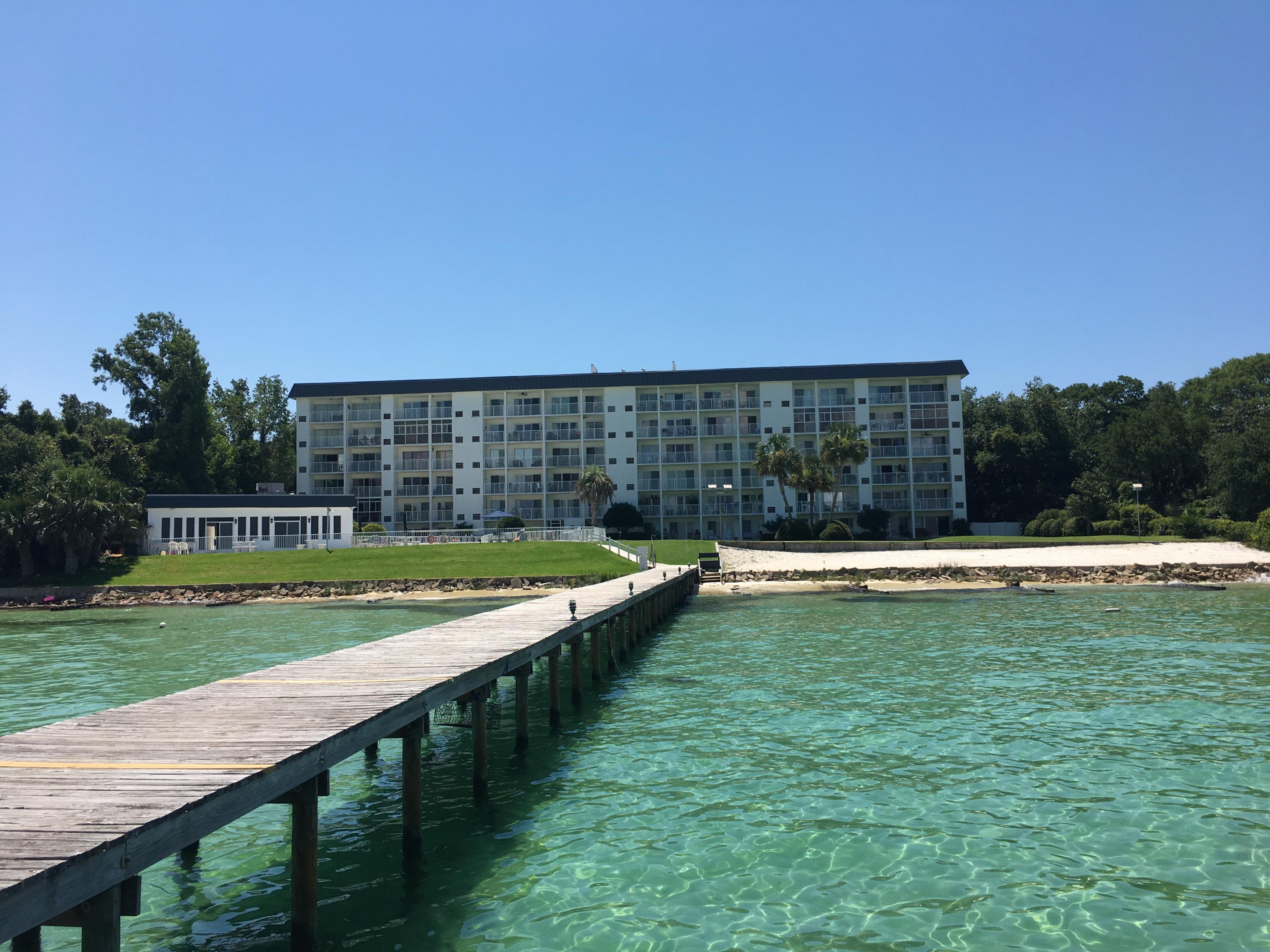 VALENCIA CONDO - Residential