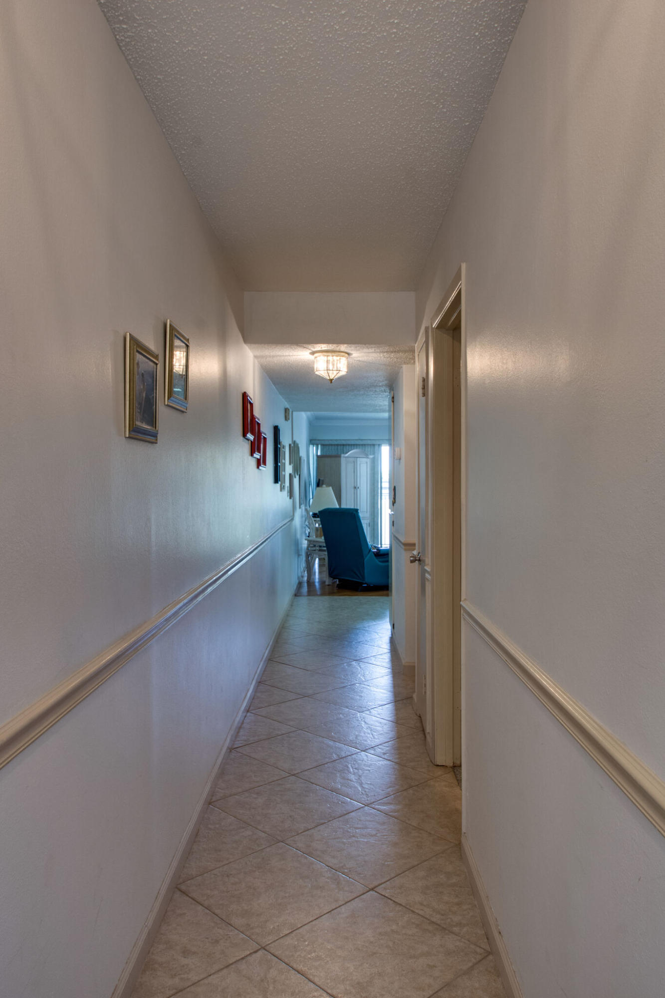 VALENCIA CONDO - Residential