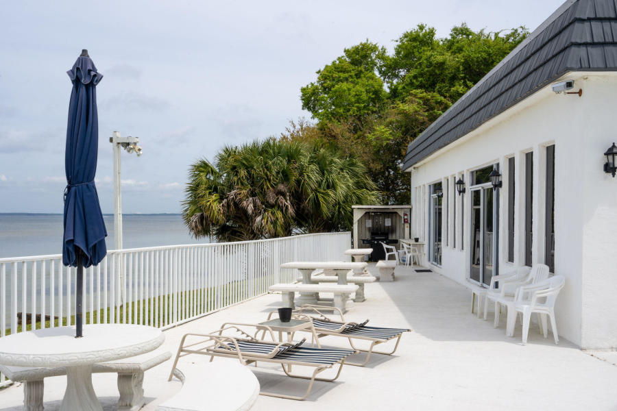 VALENCIA CONDO - Residential