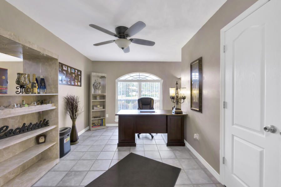 HOLLEY BY THE SEA - Residential