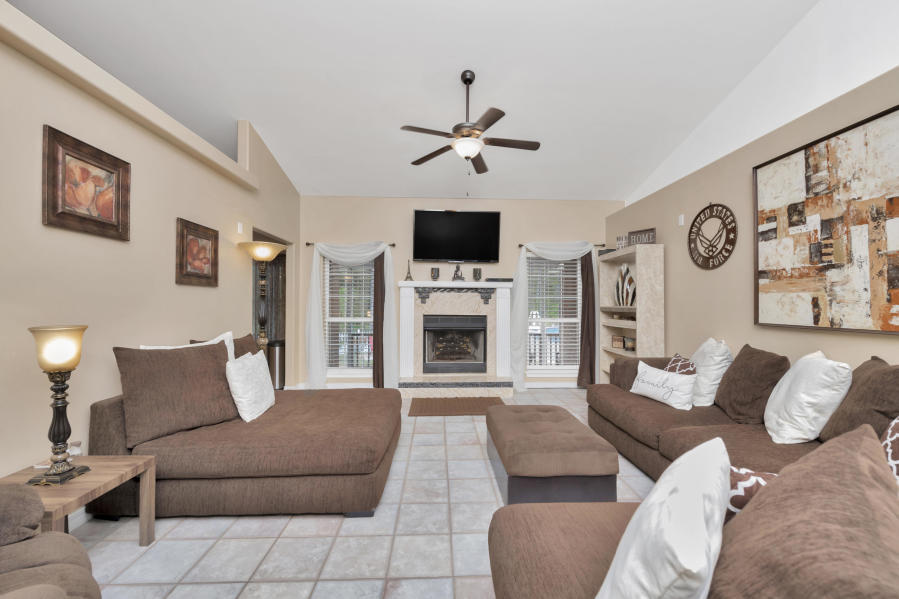 HOLLEY BY THE SEA - Residential