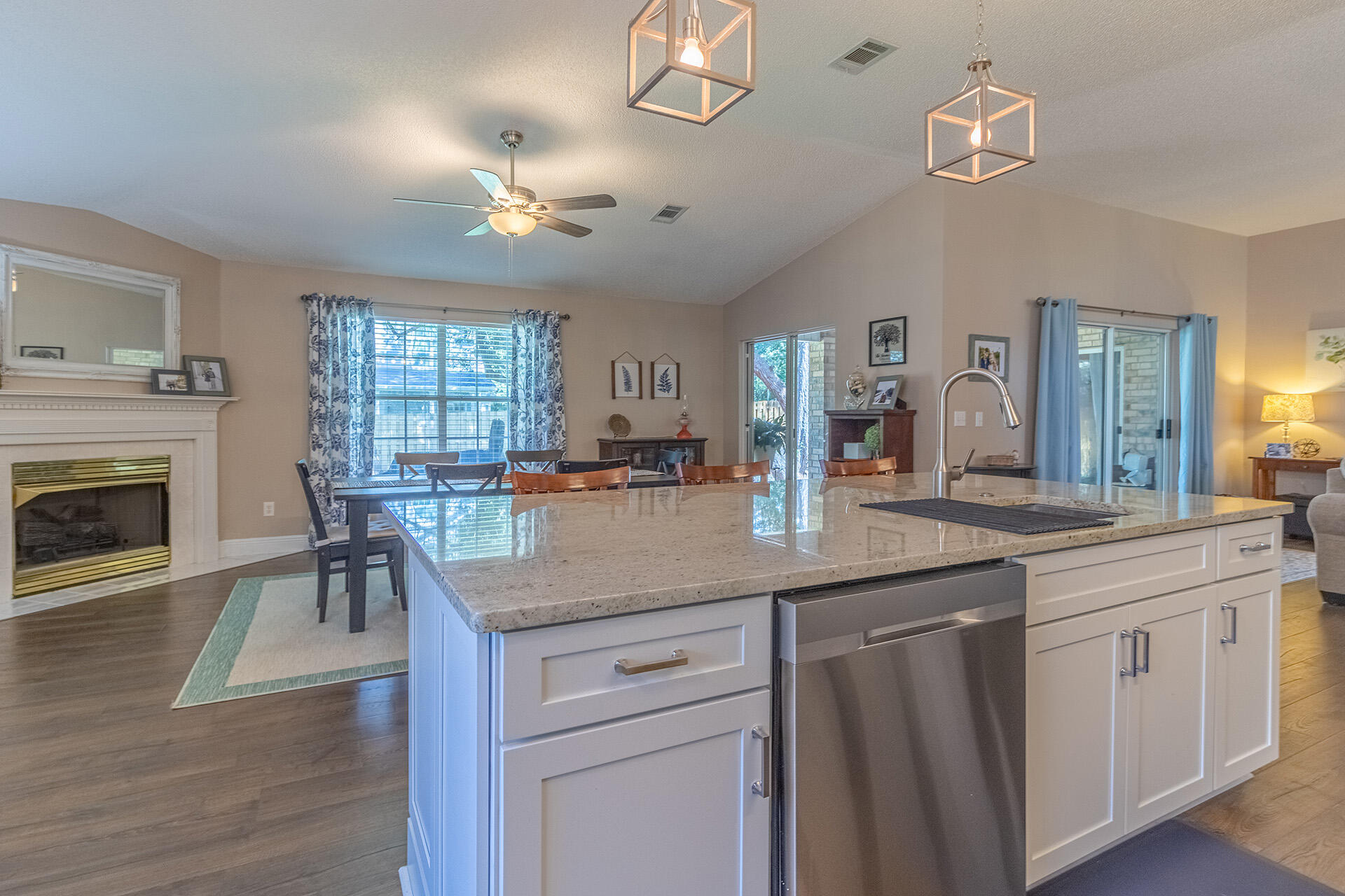 MAGNOLIA PLANTATION AT BLUEWATER BAY - Residential