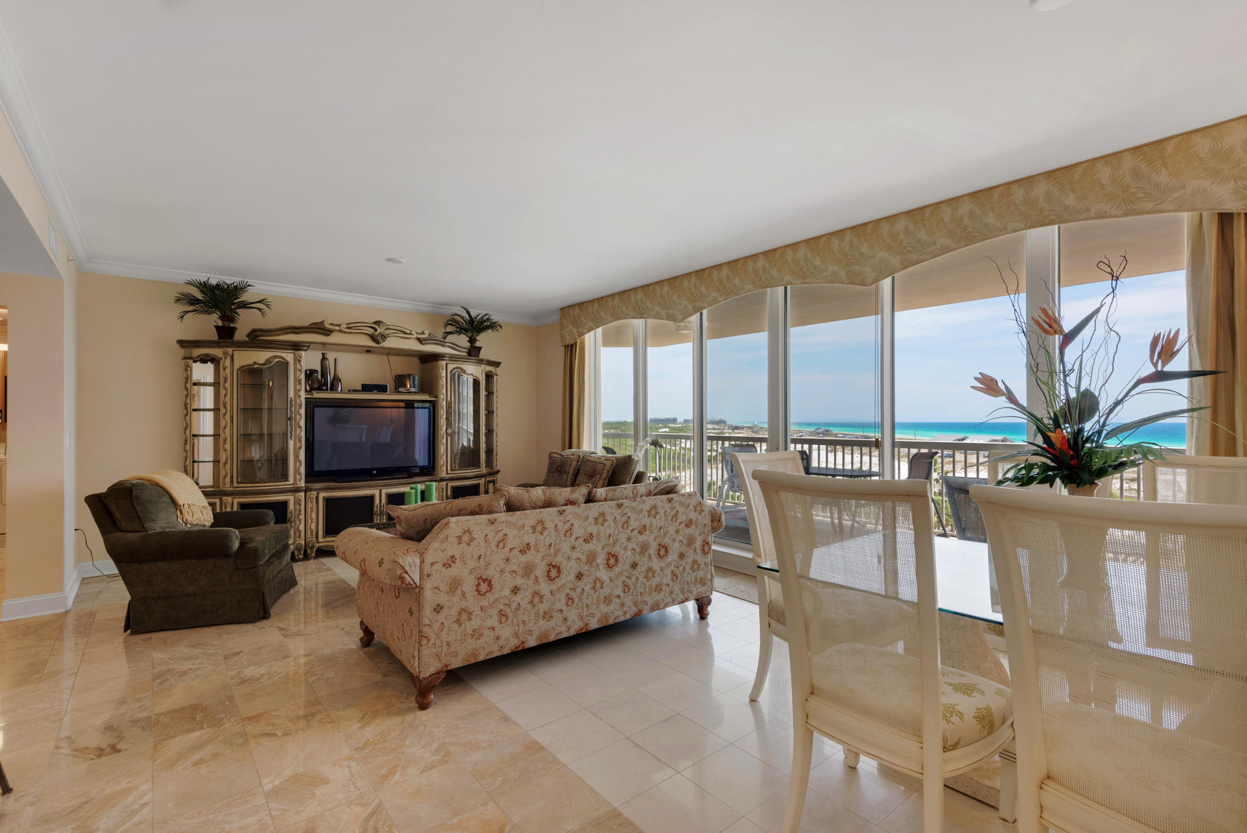 ST. BARTH AT SILVER SHELLS - Residential