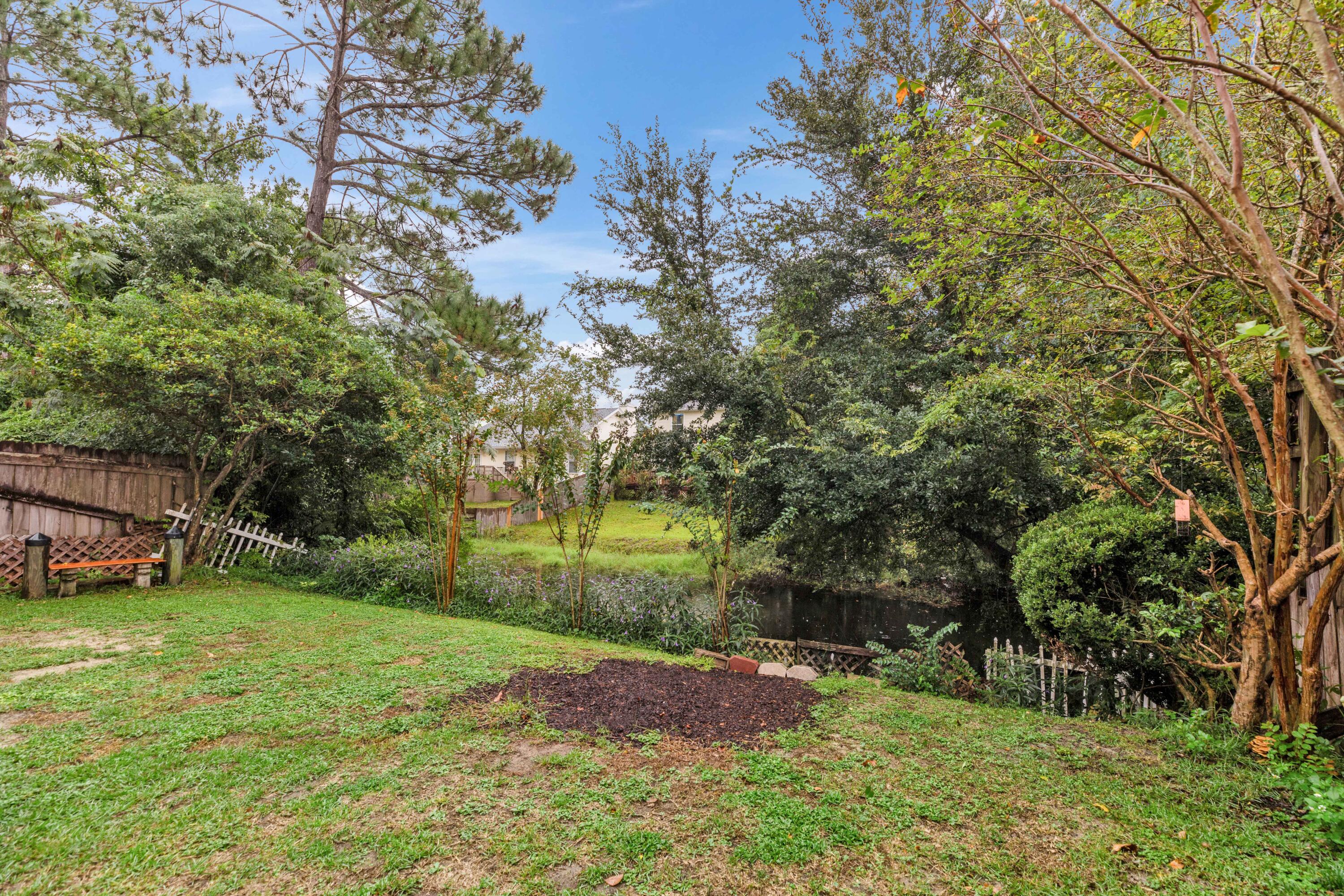 CHARLESTON - Residential