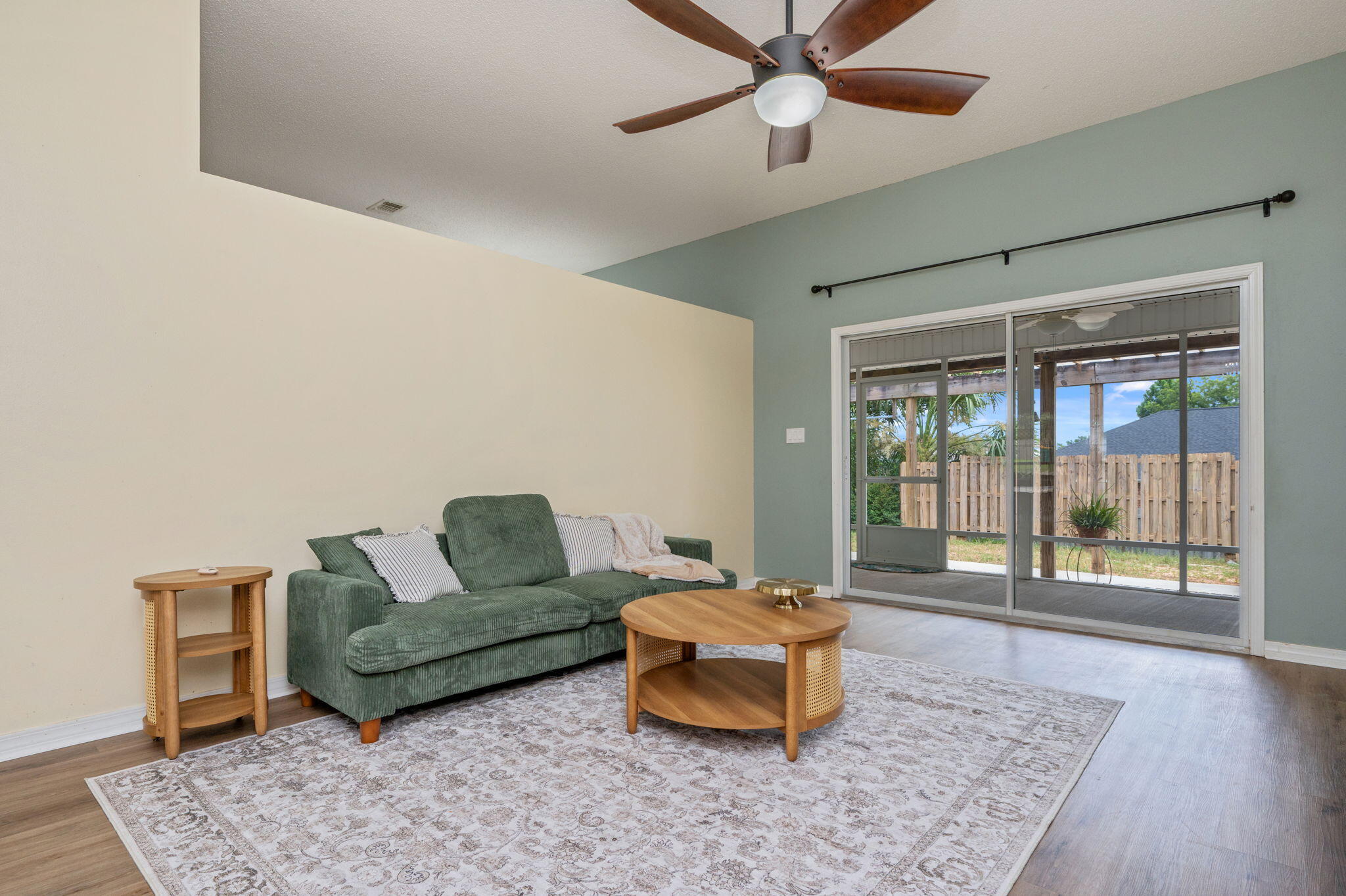 BROOKE ESTATES PH I - Residential