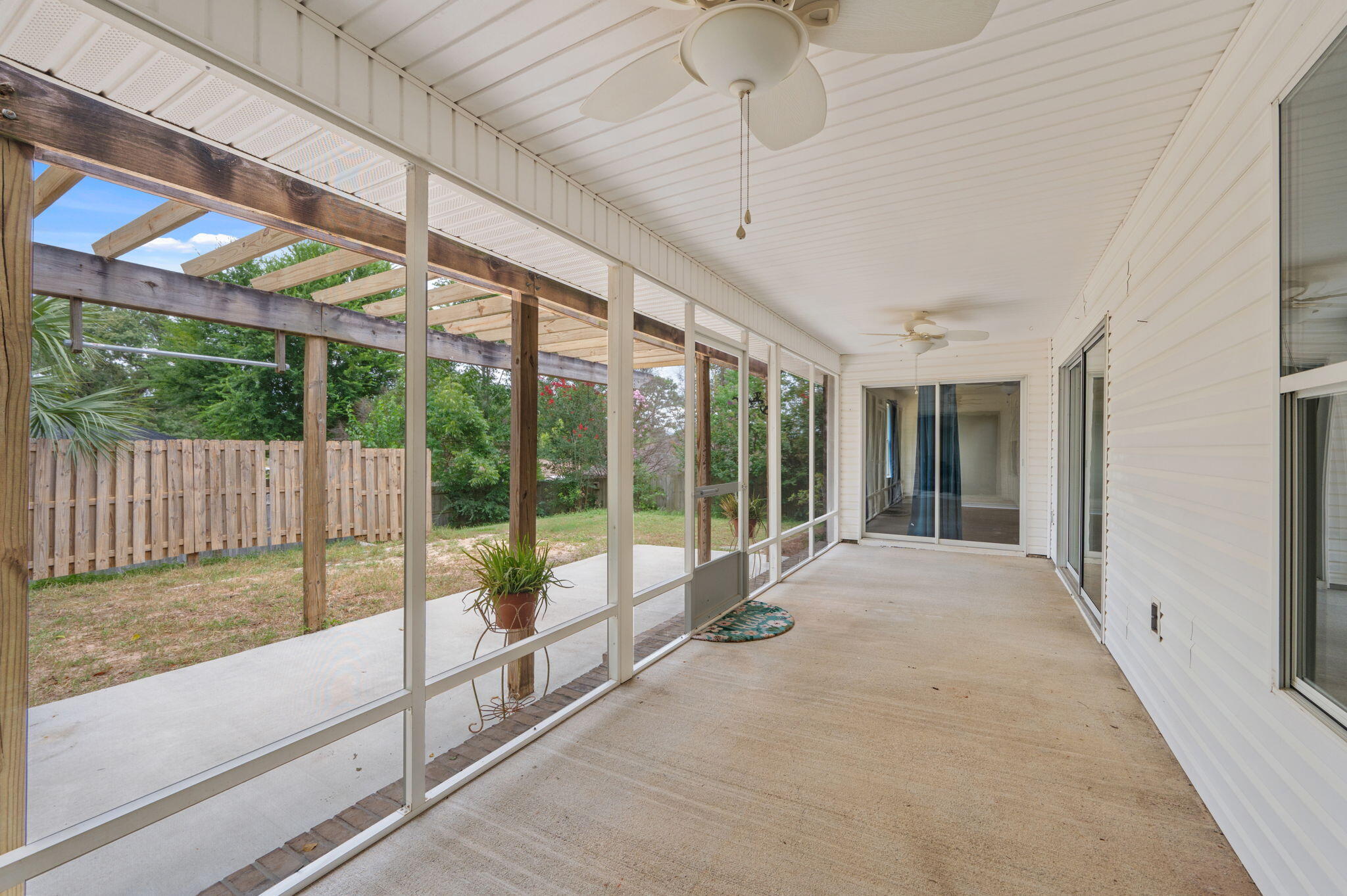 BROOKE ESTATES PH I - Residential