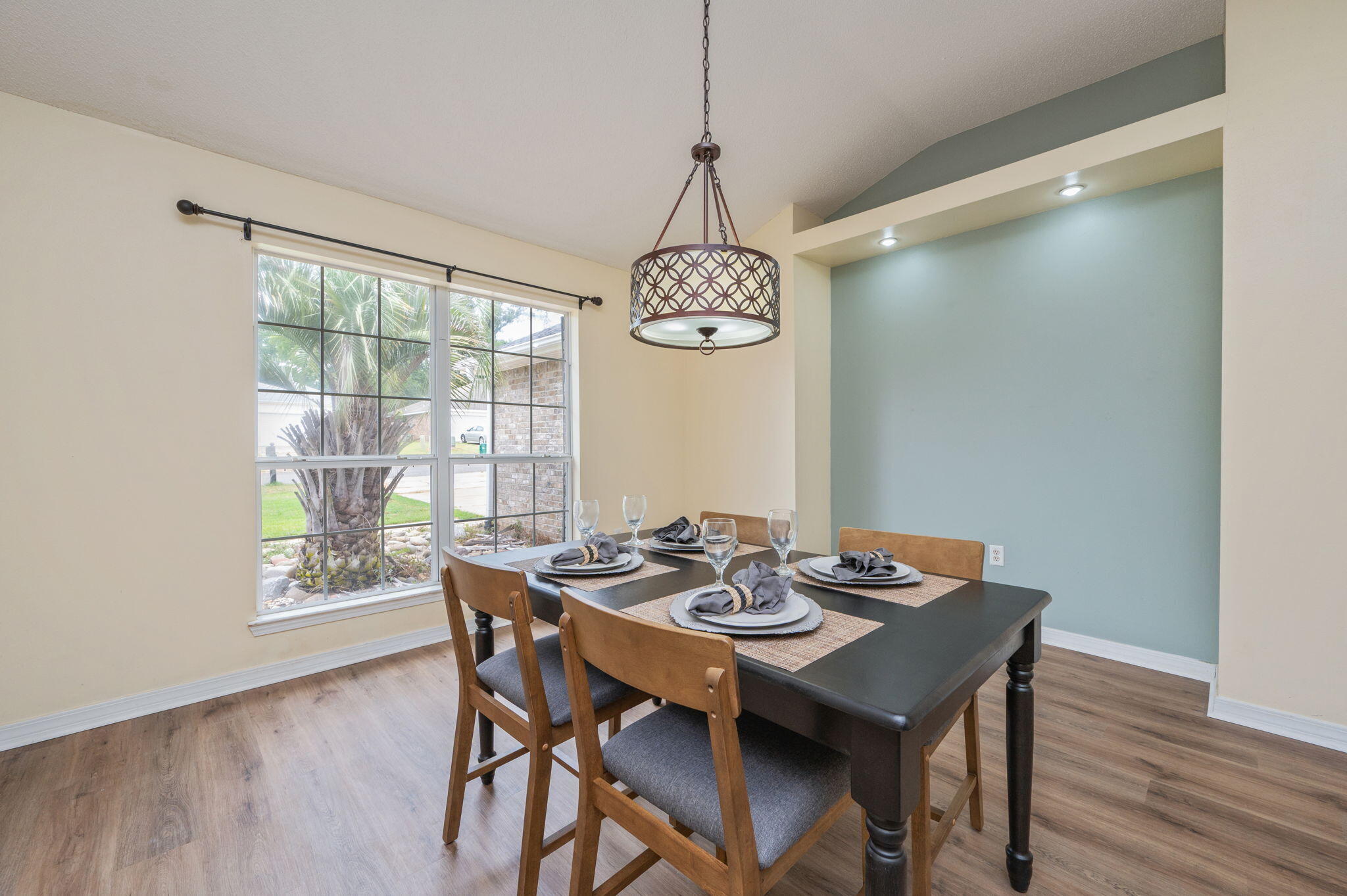 BROOKE ESTATES PH I - Residential