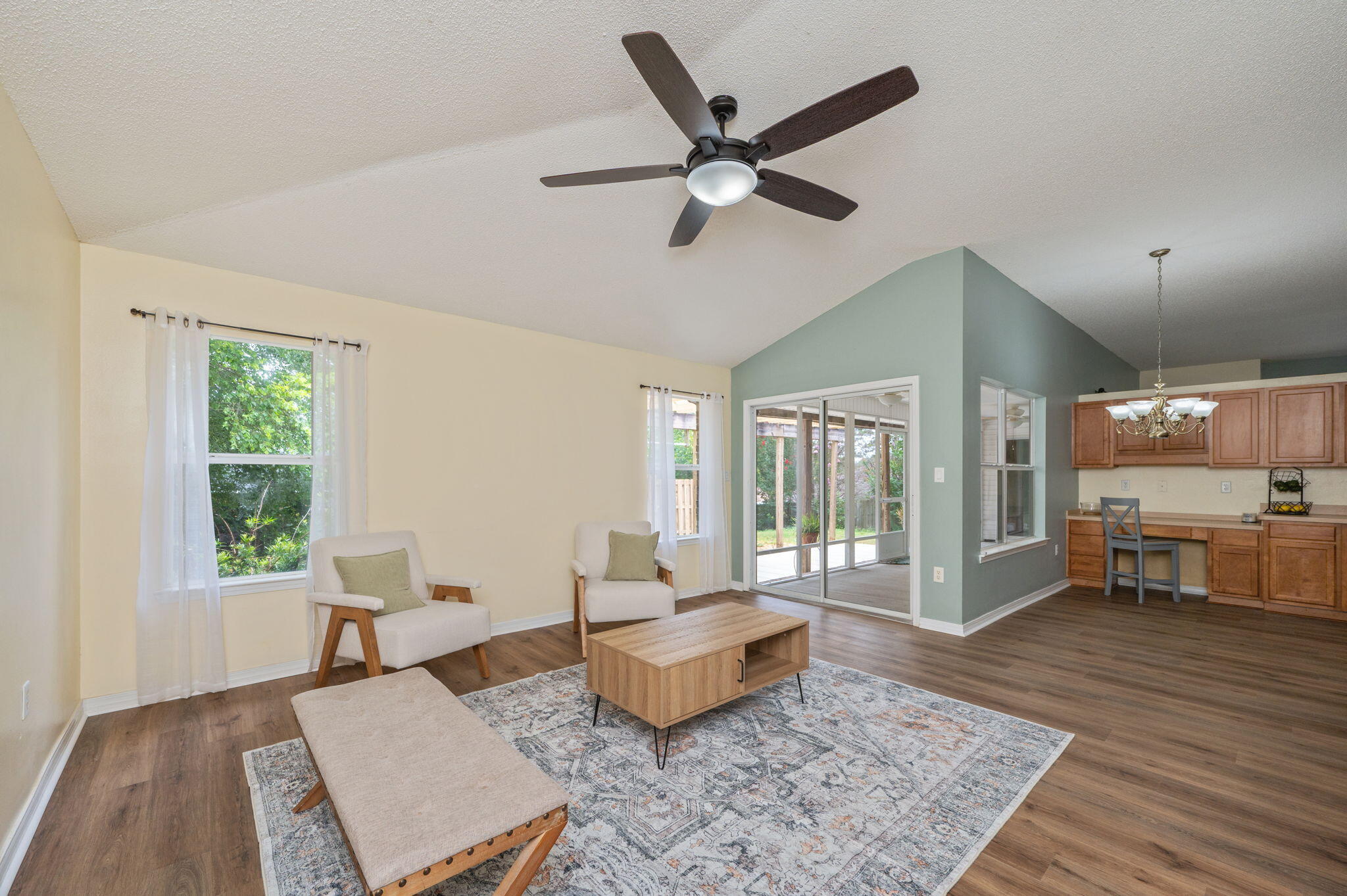 BROOKE ESTATES PH I - Residential