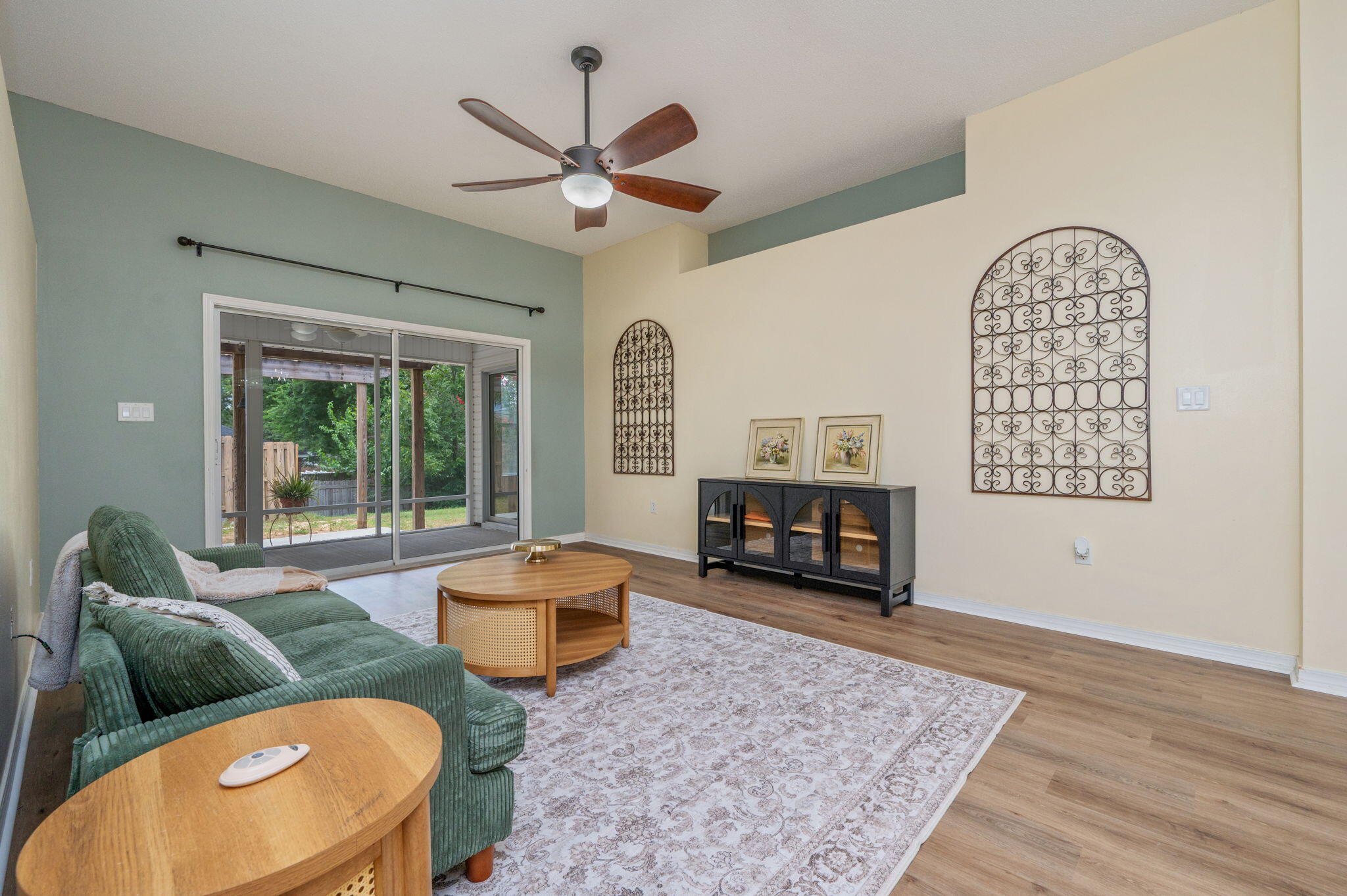 BROOKE ESTATES PH I - Residential