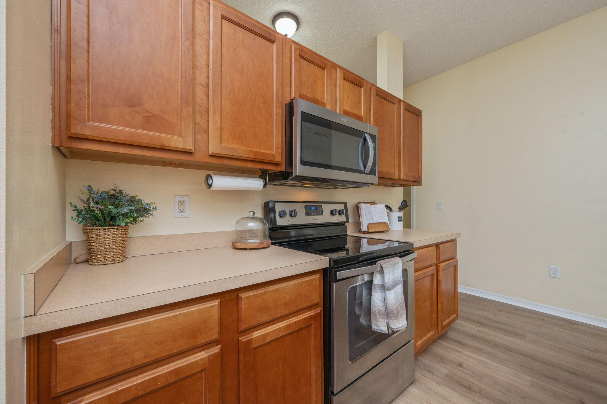 BROOKE ESTATES PH I - Residential
