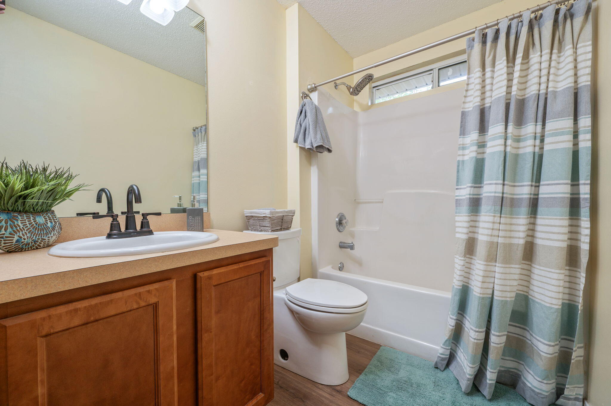 BROOKE ESTATES PH I - Residential