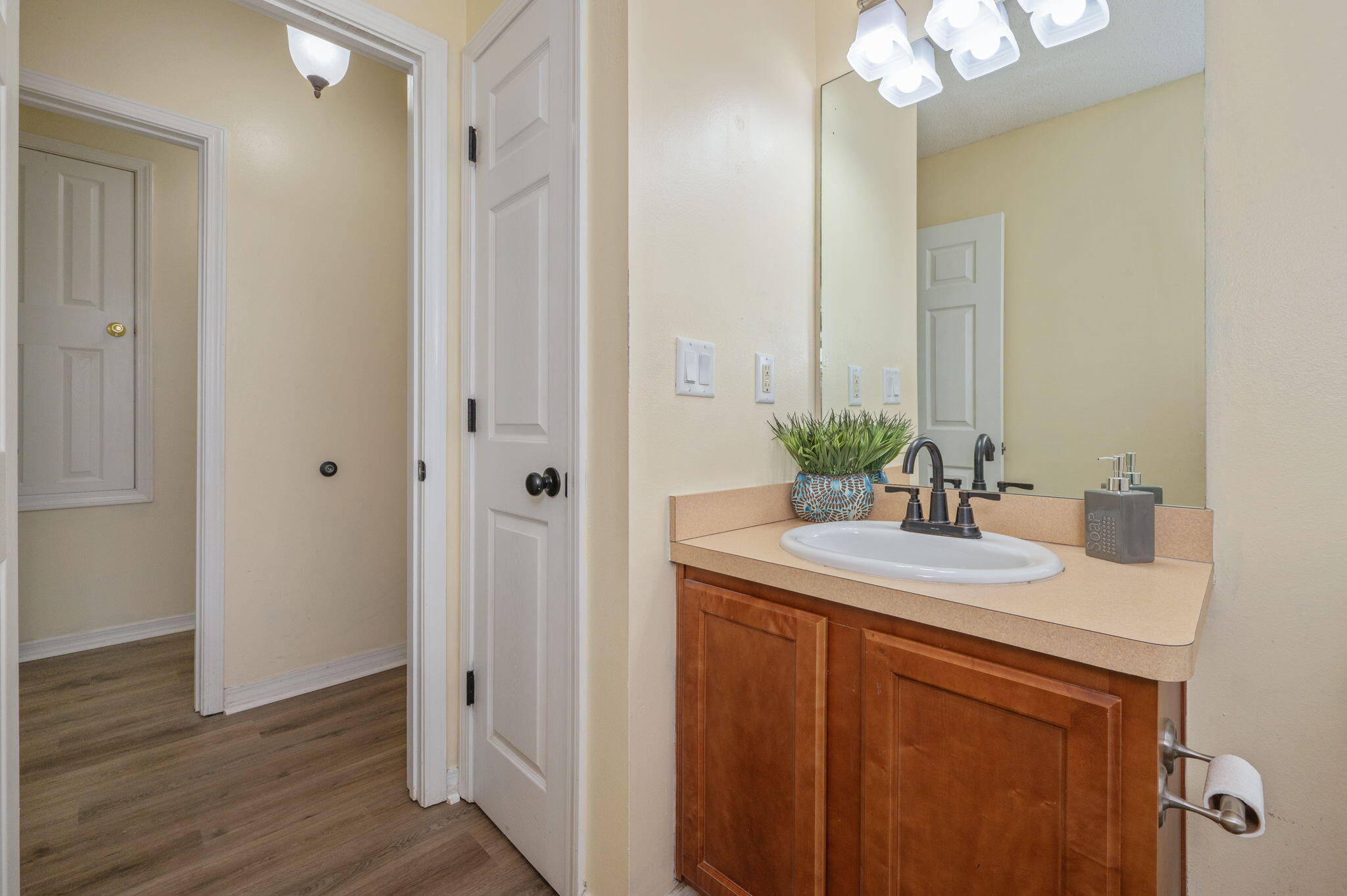 BROOKE ESTATES PH I - Residential