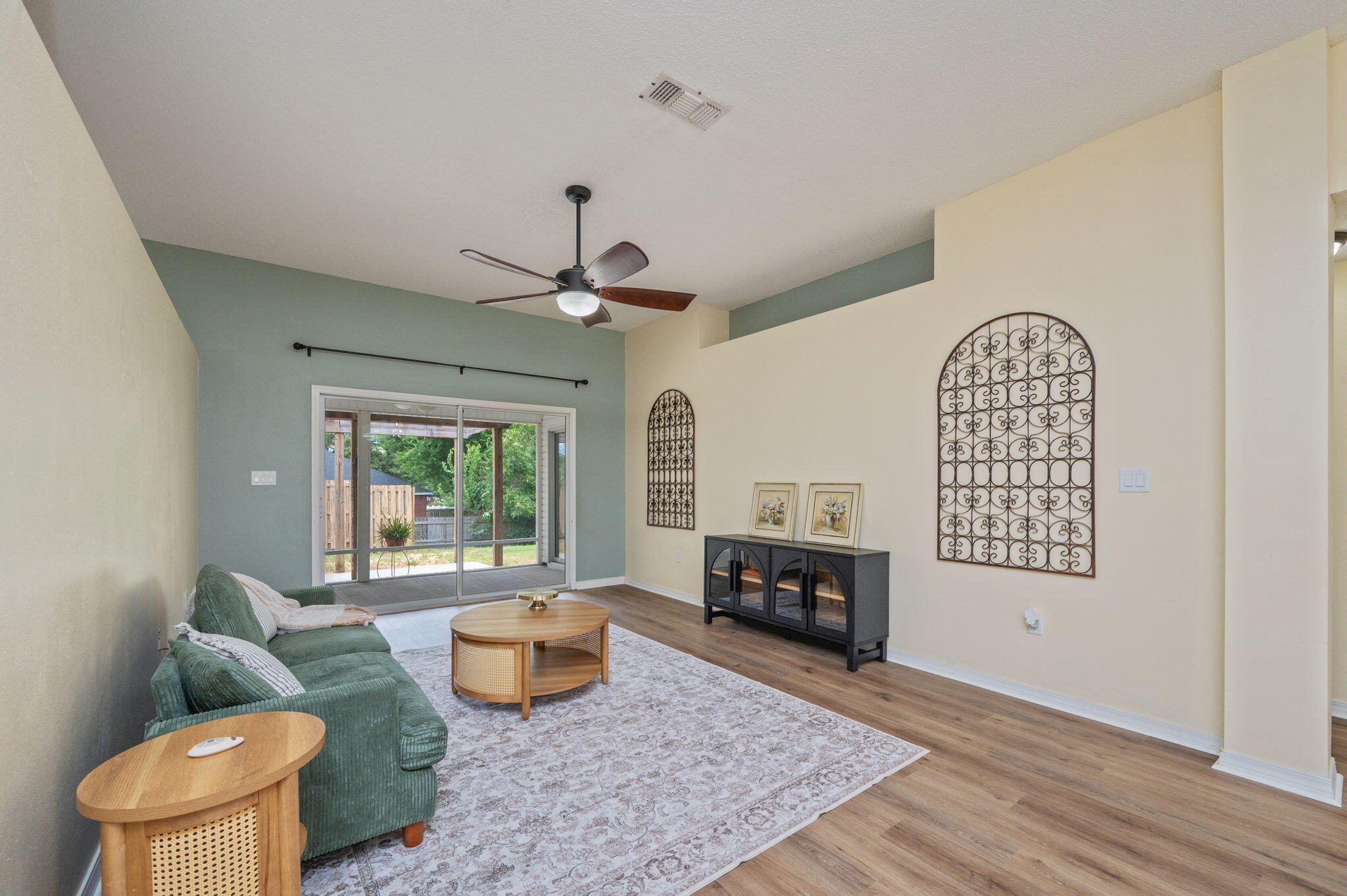 BROOKE ESTATES PH I - Residential