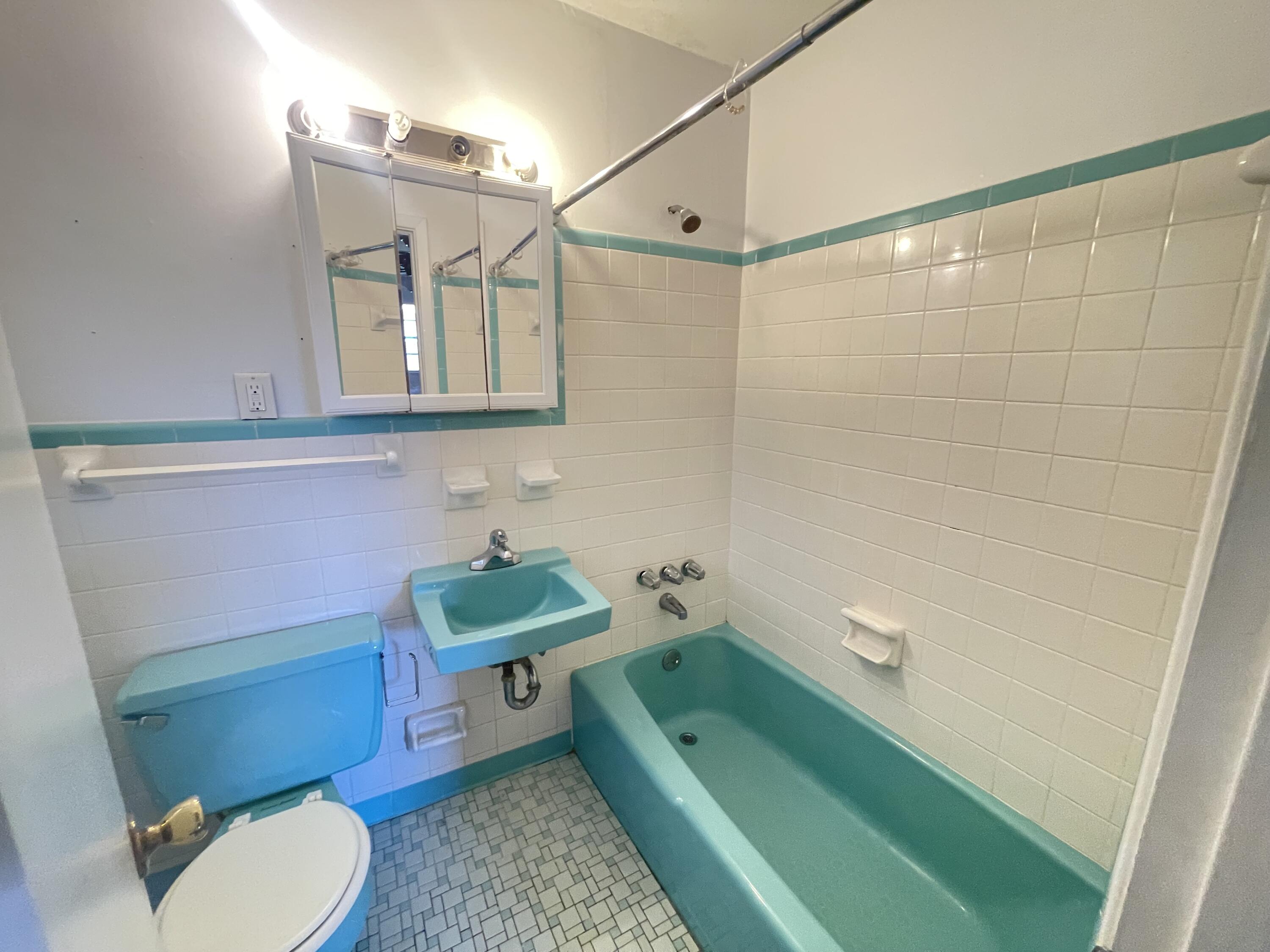 PINE LAKE S/D - Residential Lease