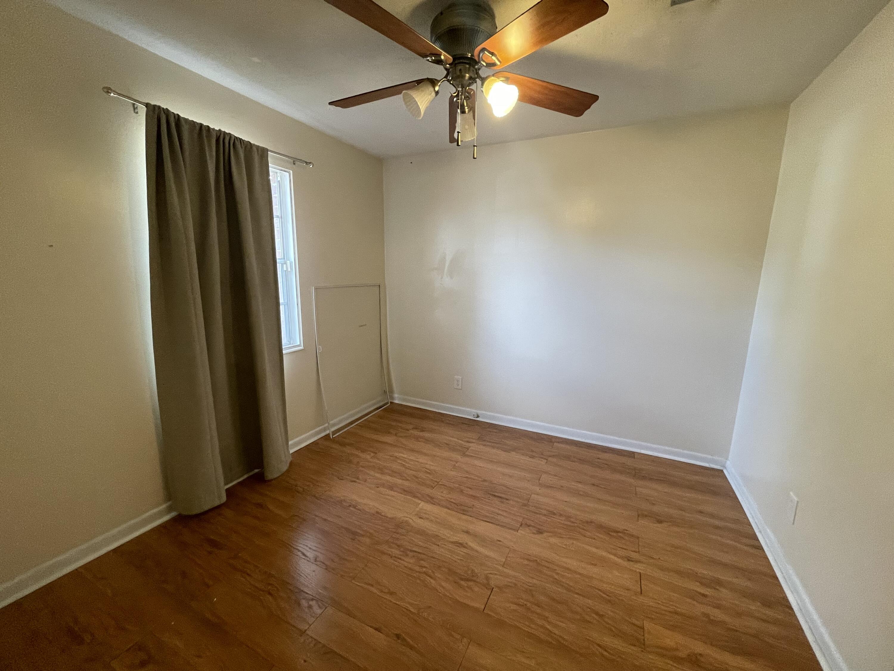 PINE LAKE S/D - Residential Lease