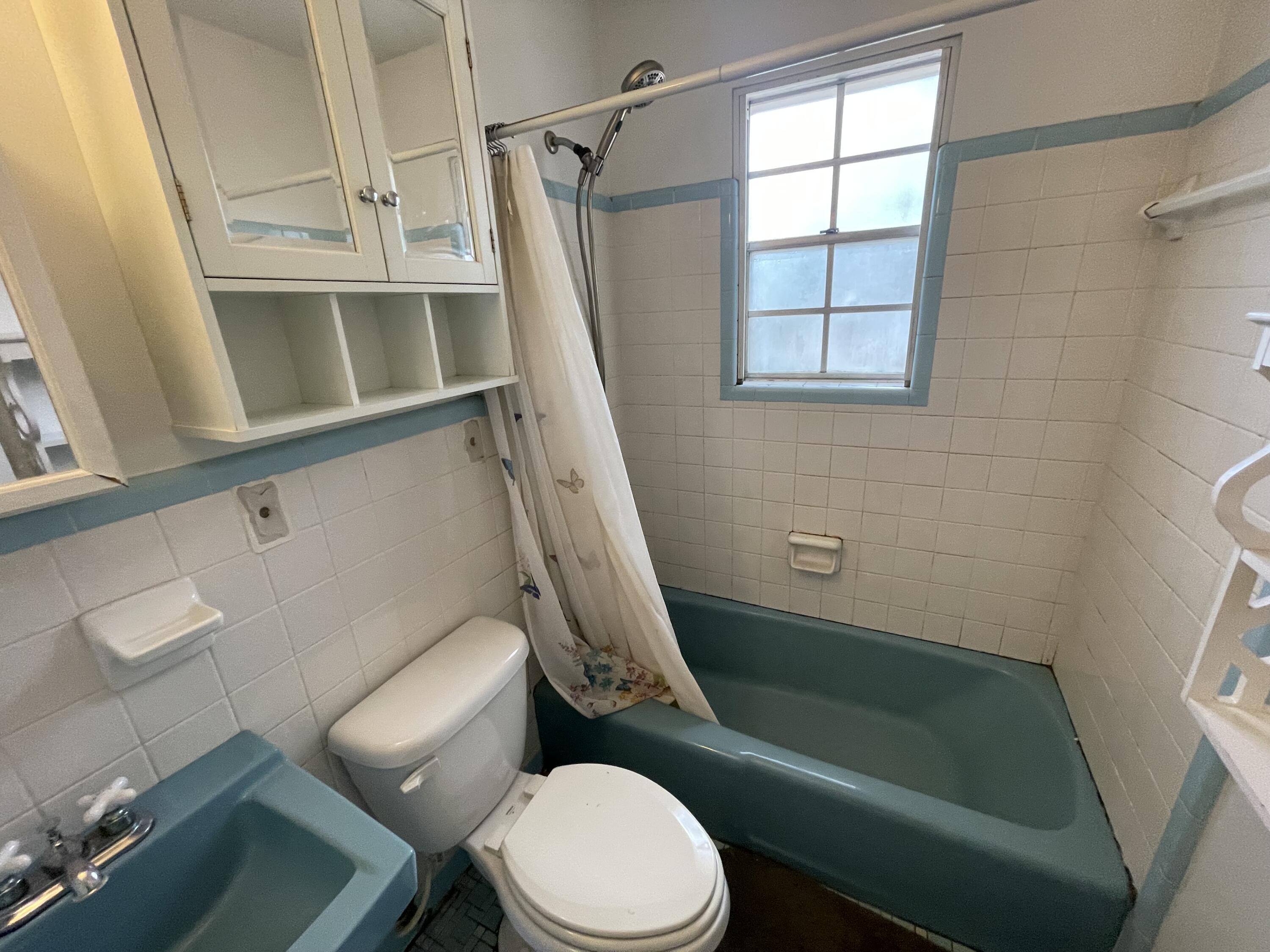 PINE LAKE S/D - Residential Lease